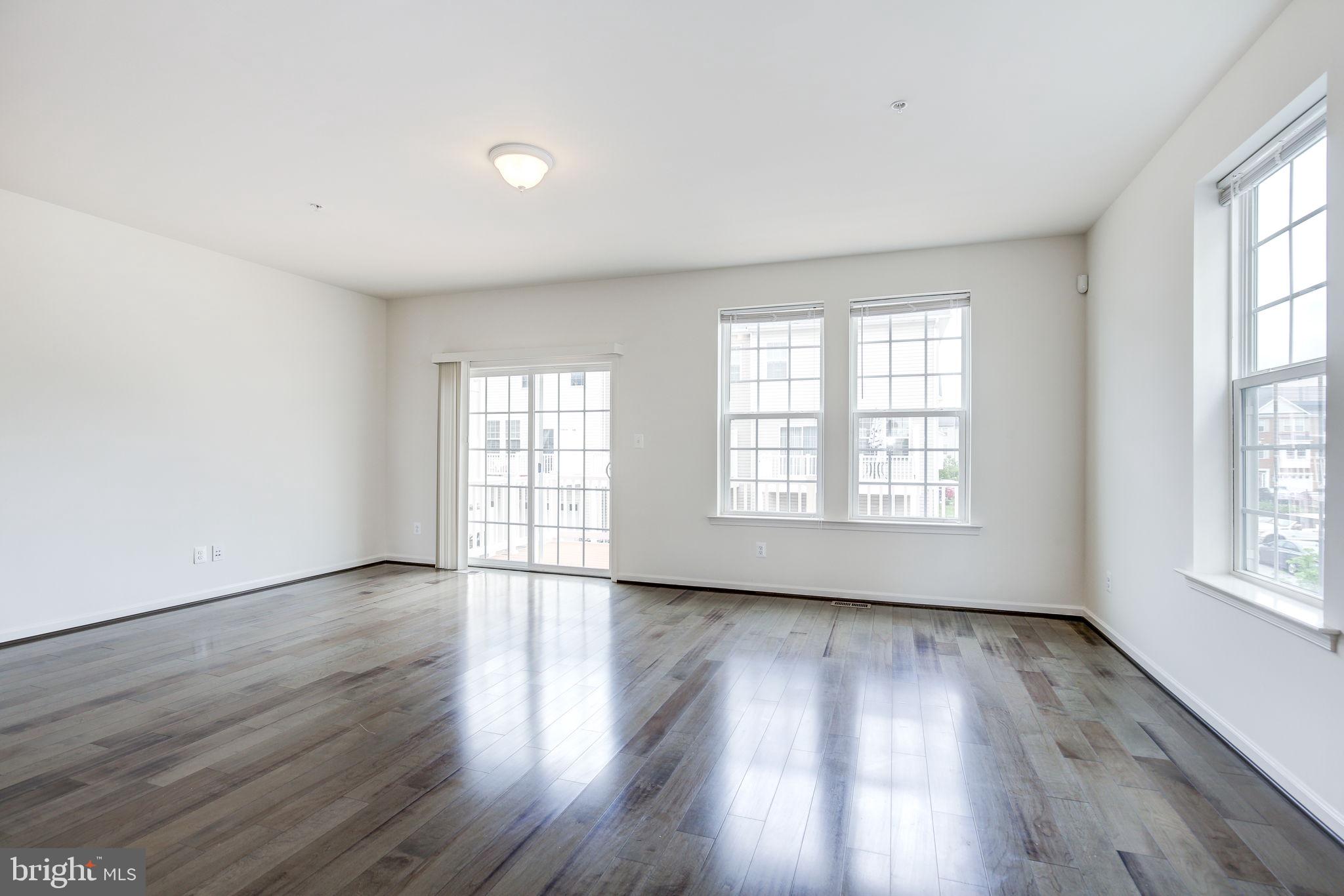 MORRIS PLACE - Residential Lease