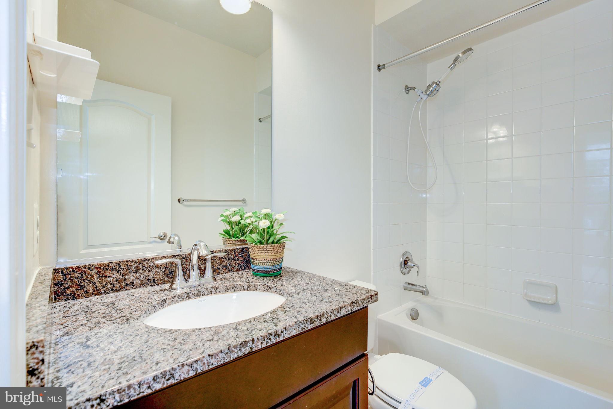 MORRIS PLACE - Residential Lease