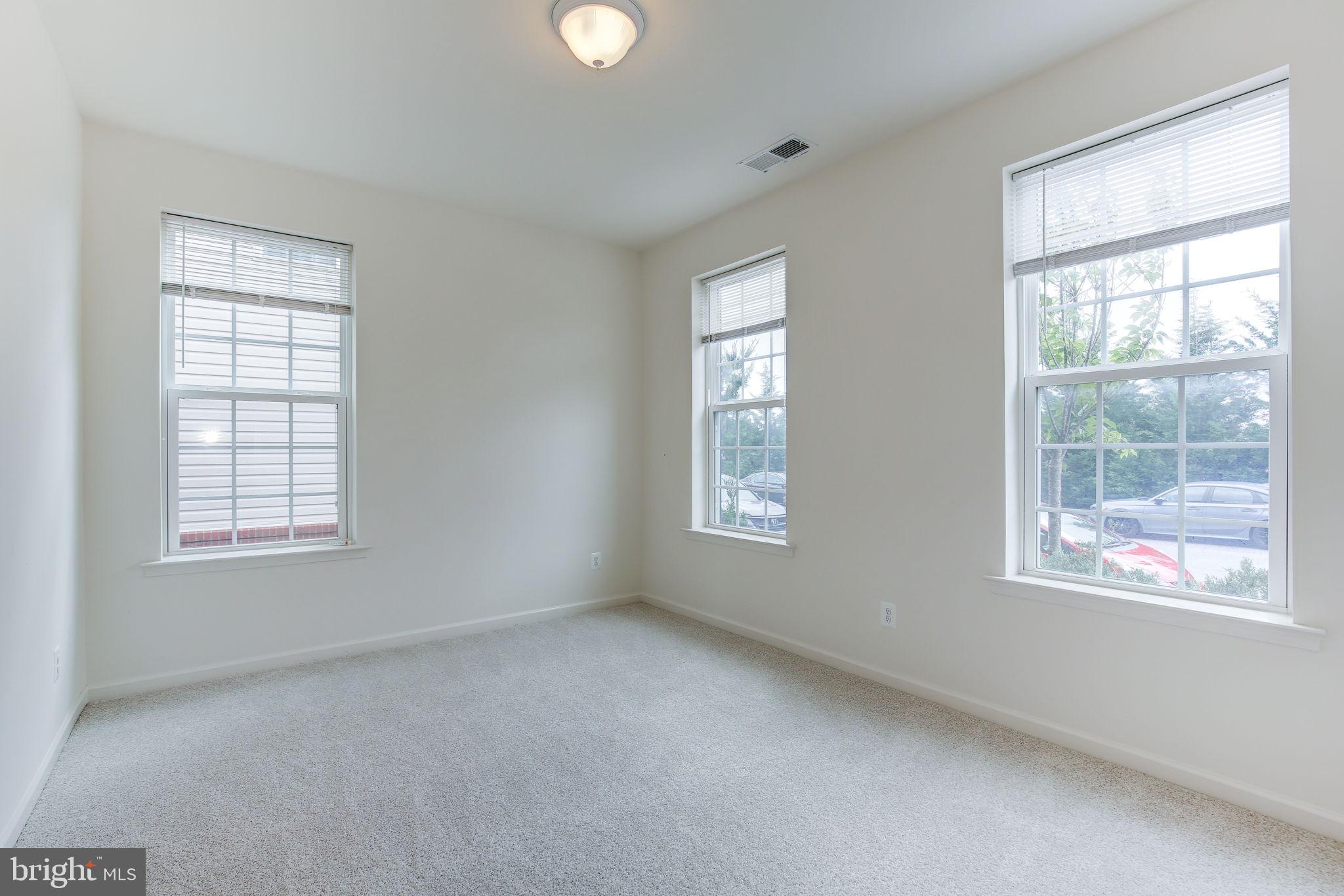 MORRIS PLACE - Residential Lease