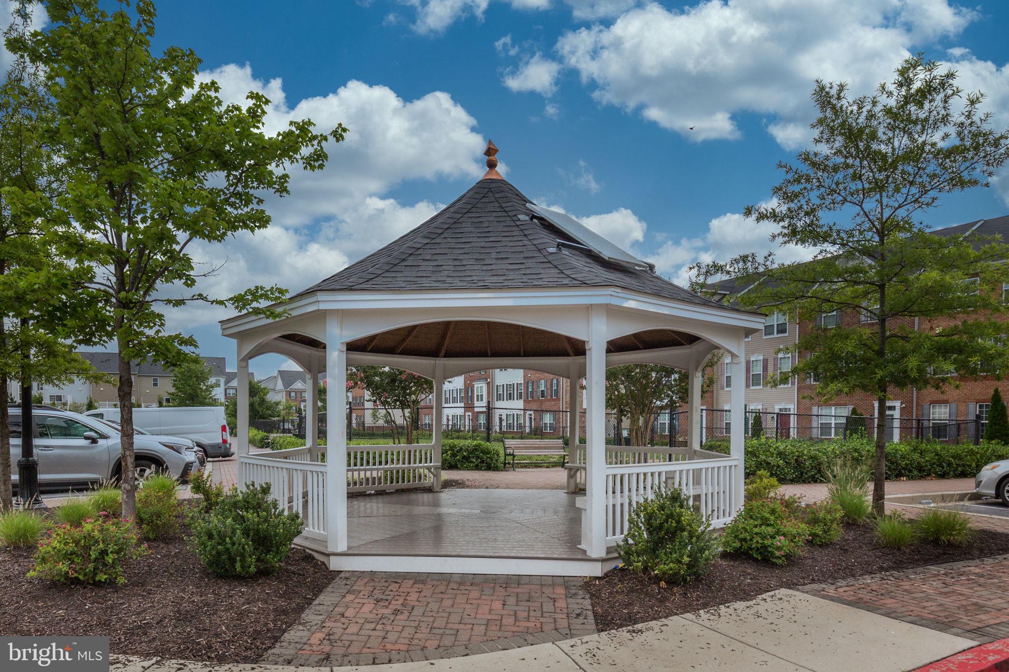 MORRIS PLACE - Residential Lease