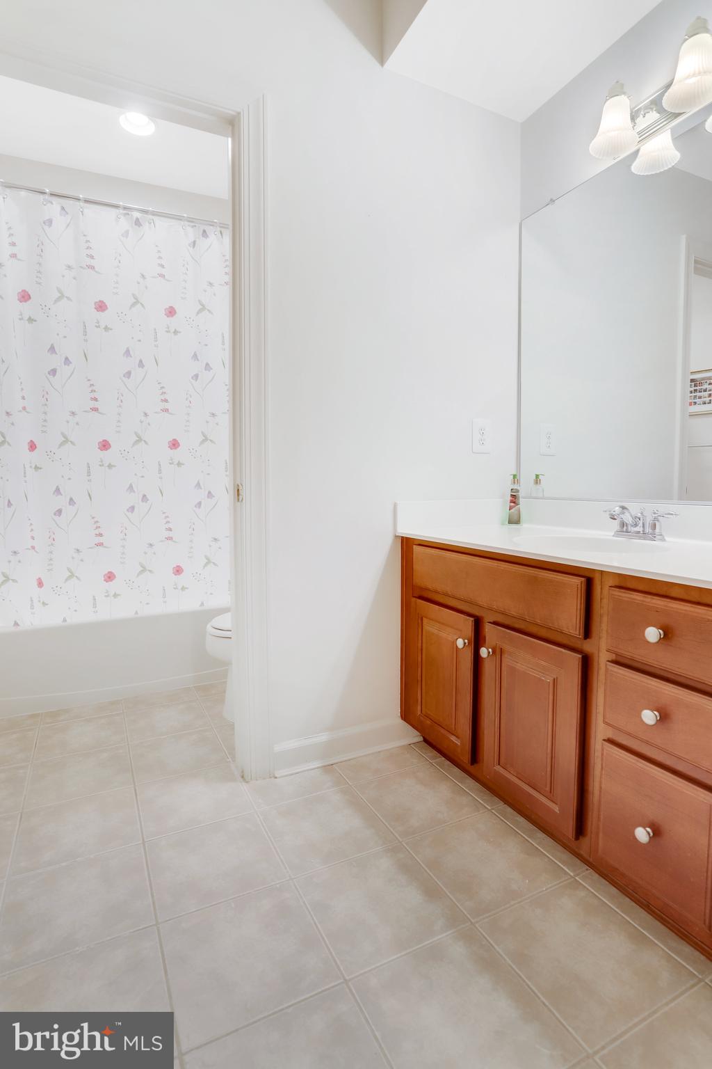 OCCOQUAN OVERLOOK - Residential