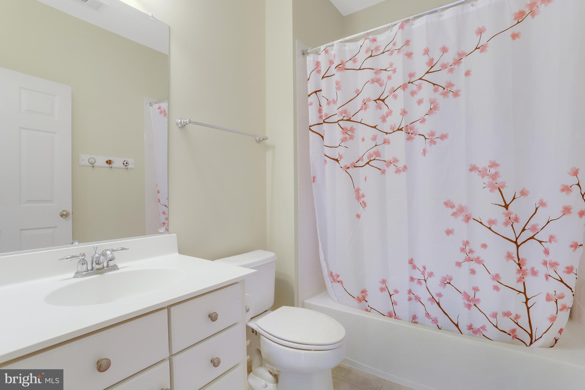 OCCOQUAN OVERLOOK - Residential