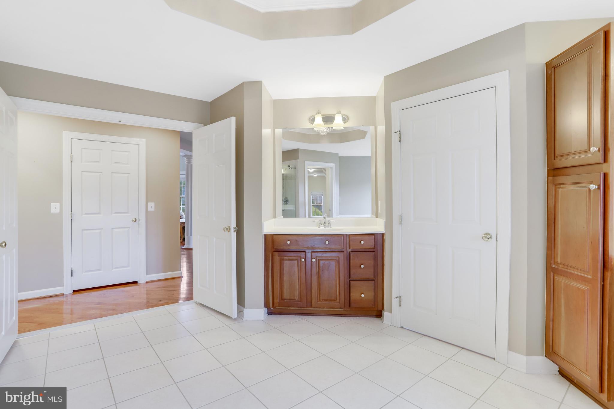 OCCOQUAN OVERLOOK - Residential