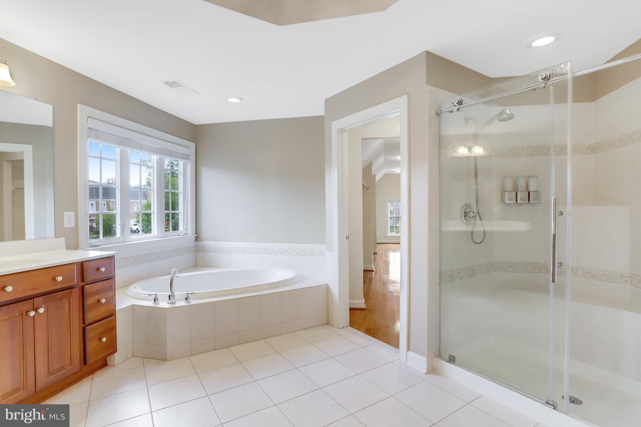 OCCOQUAN OVERLOOK - Residential