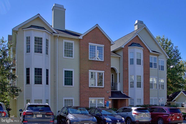 4139 FOUNTAINSIDE LN UNIT 102, FAIRFAX, VA 22030 - Image 355c3e24675df85eac2f8a8e05ec1be2/2060762153