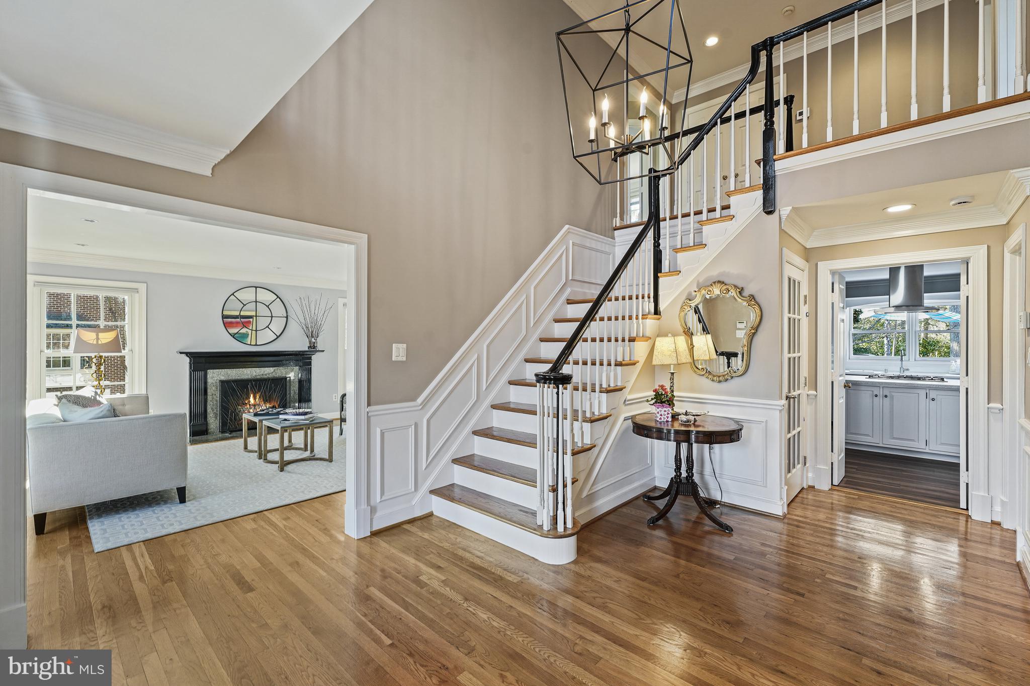 CHESTERBROOK WOODS - Residential