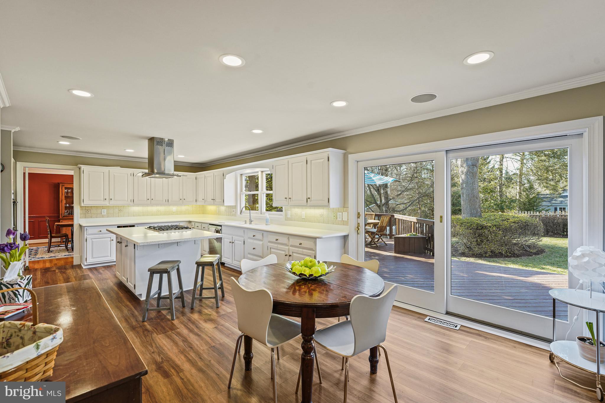 CHESTERBROOK WOODS - Residential