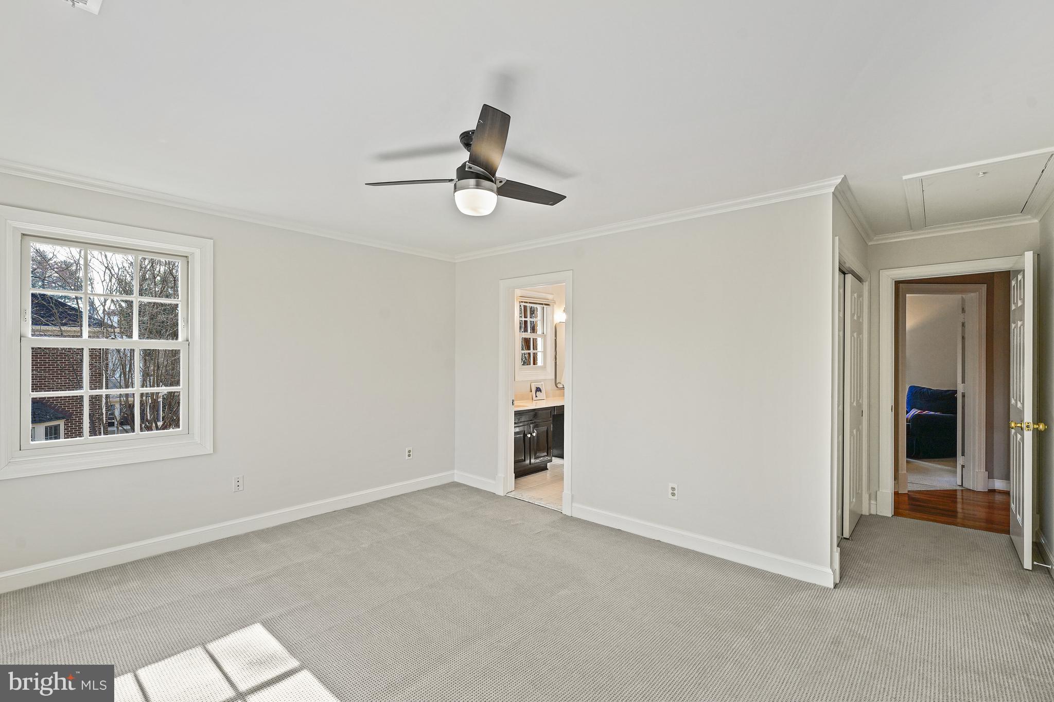 CHESTERBROOK WOODS - Residential