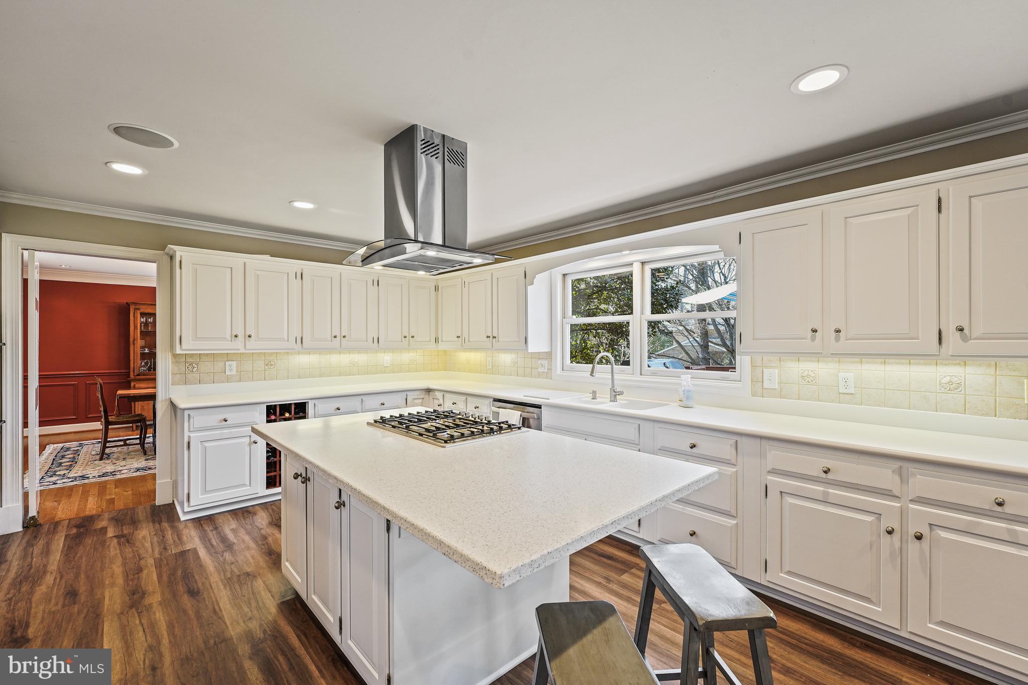 CHESTERBROOK WOODS - Residential