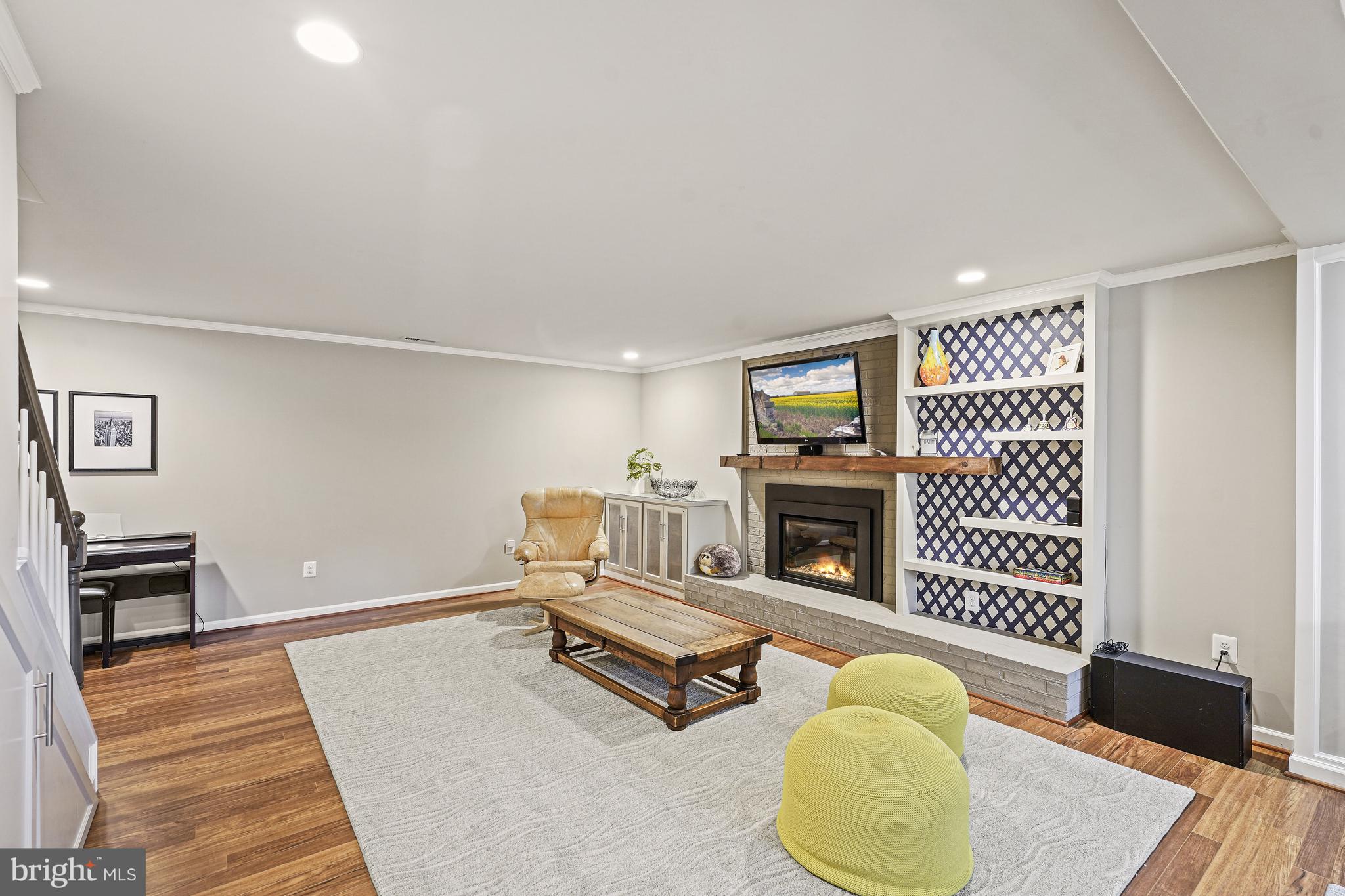 CHESTERBROOK WOODS - Residential