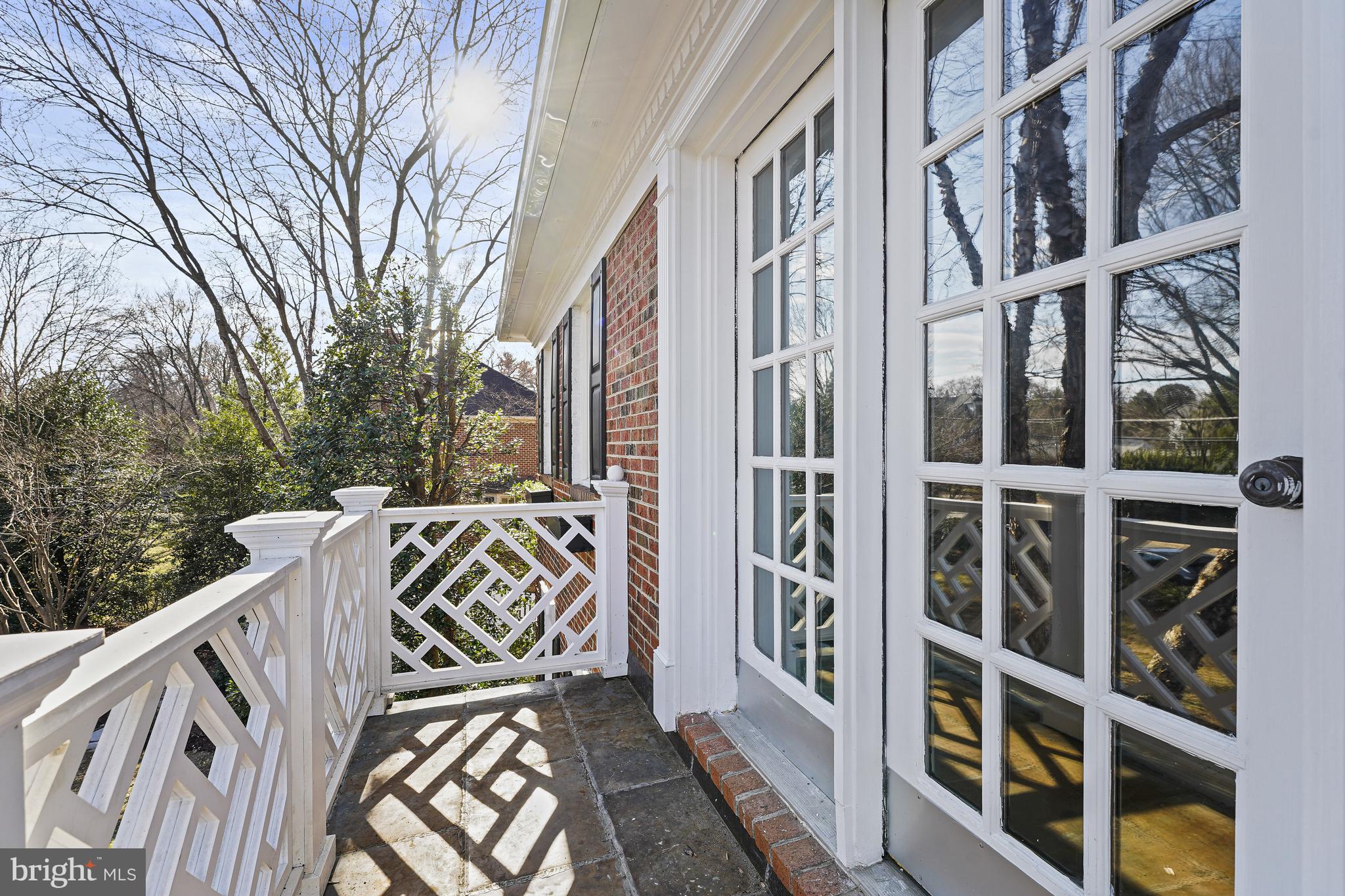 CHESTERBROOK WOODS - Residential