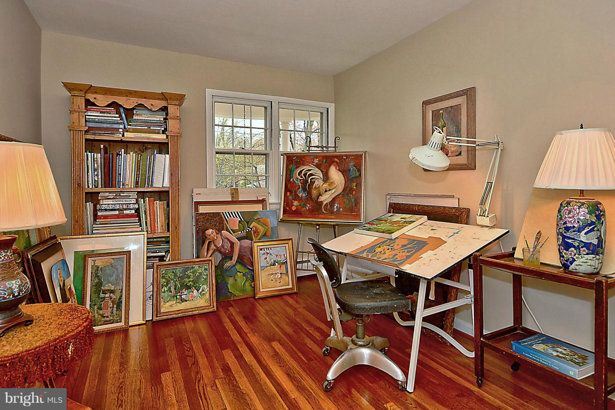 HOLLIN BROOK PARK - Residential