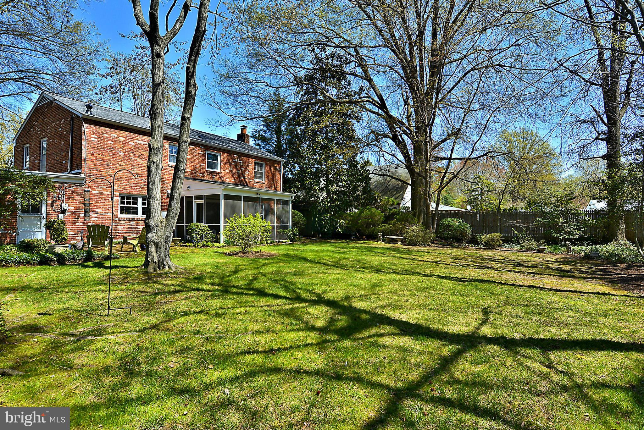 HOLLIN BROOK PARK - Residential