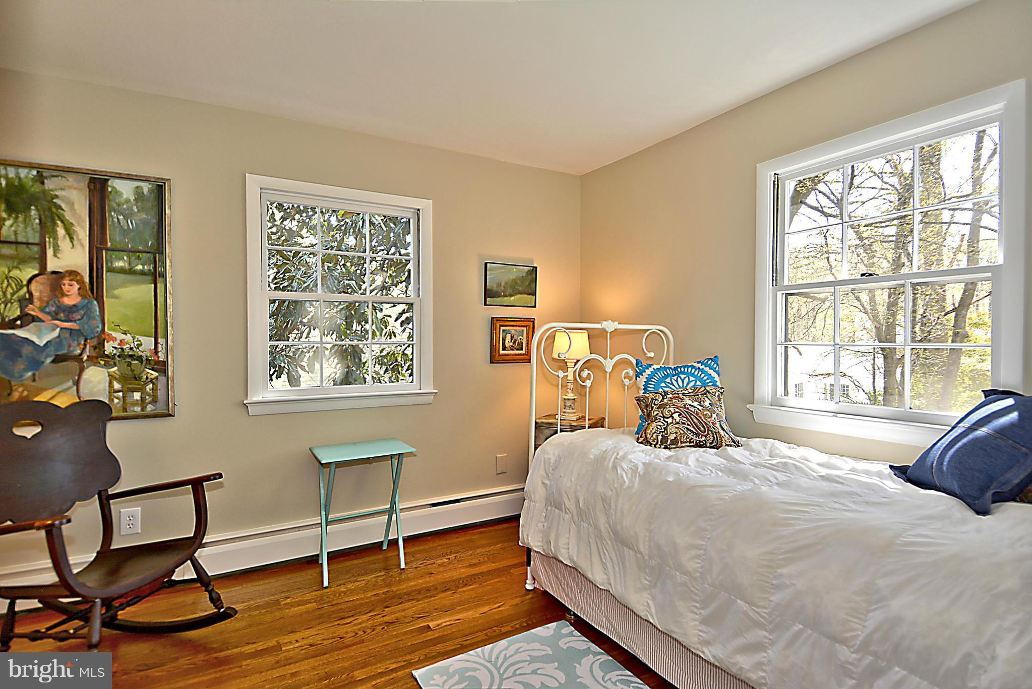 HOLLIN BROOK PARK - Residential