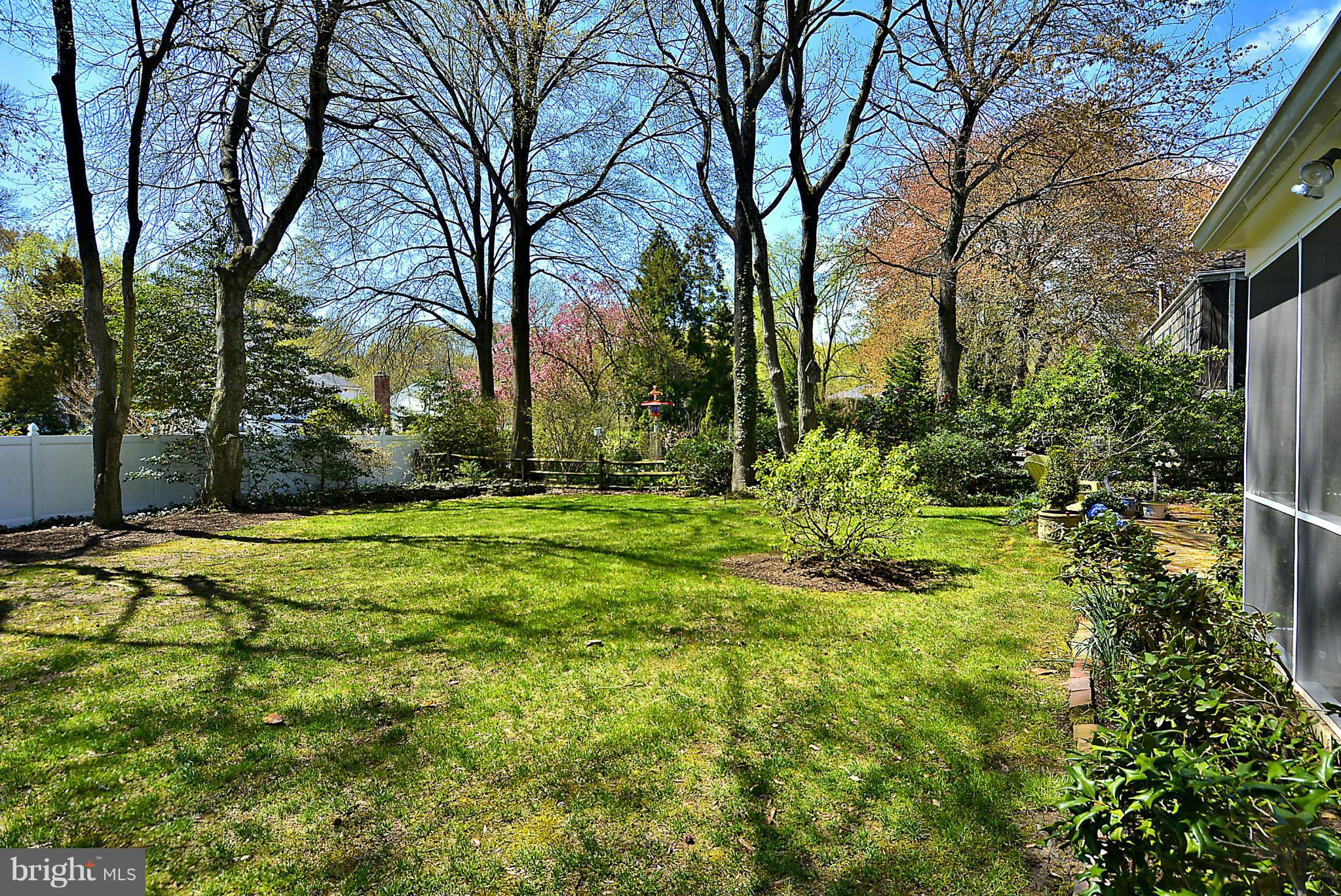 HOLLIN BROOK PARK - Residential