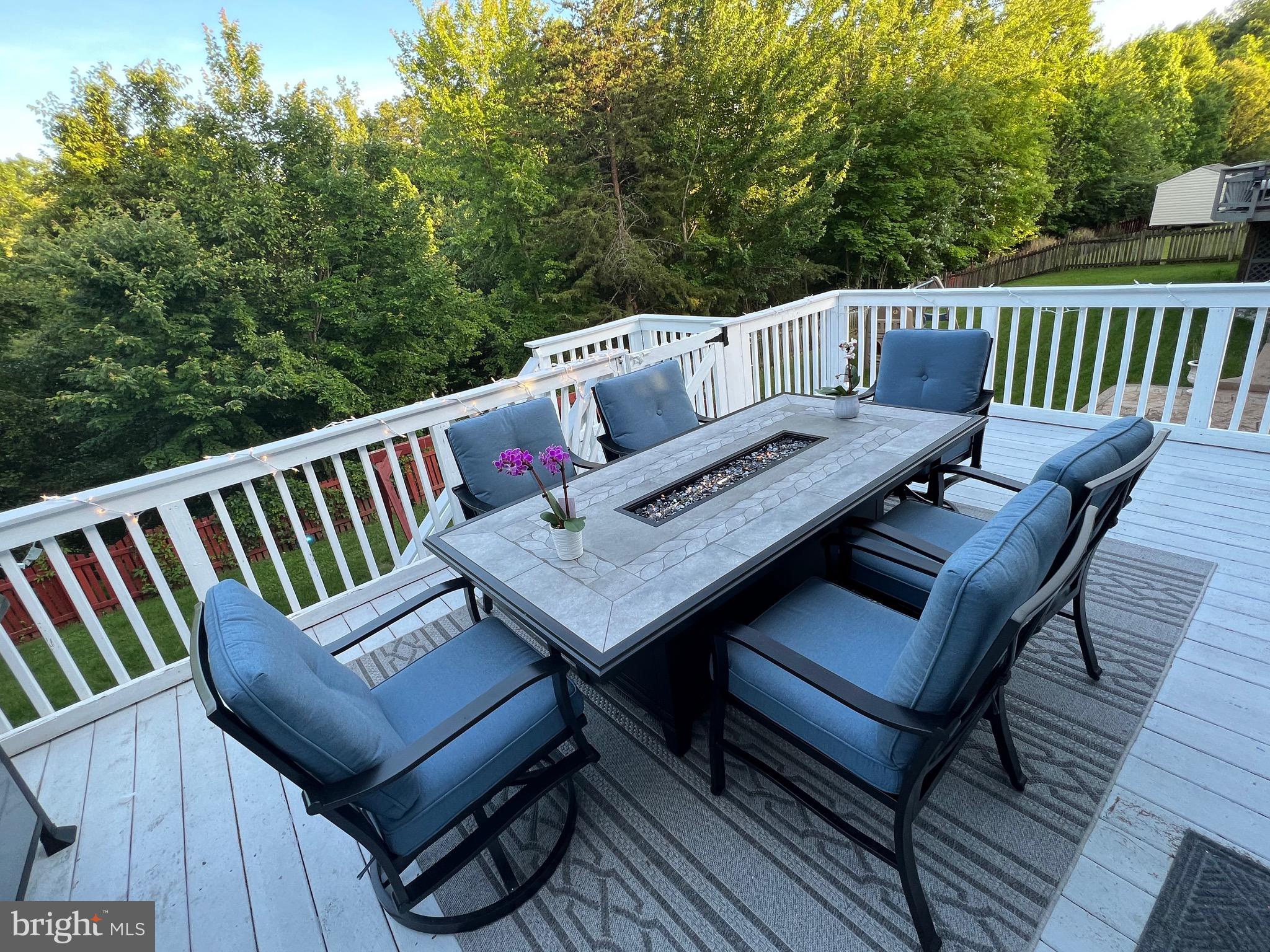 WAYSIDE VILLAGE - Residential