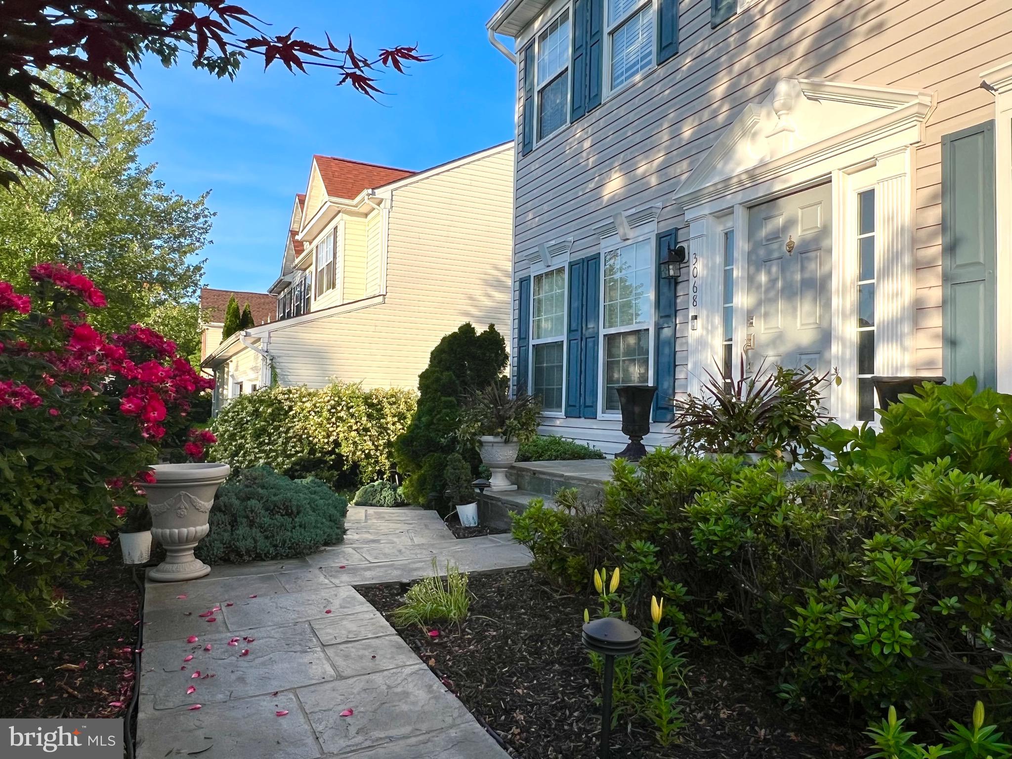 WAYSIDE VILLAGE - Residential