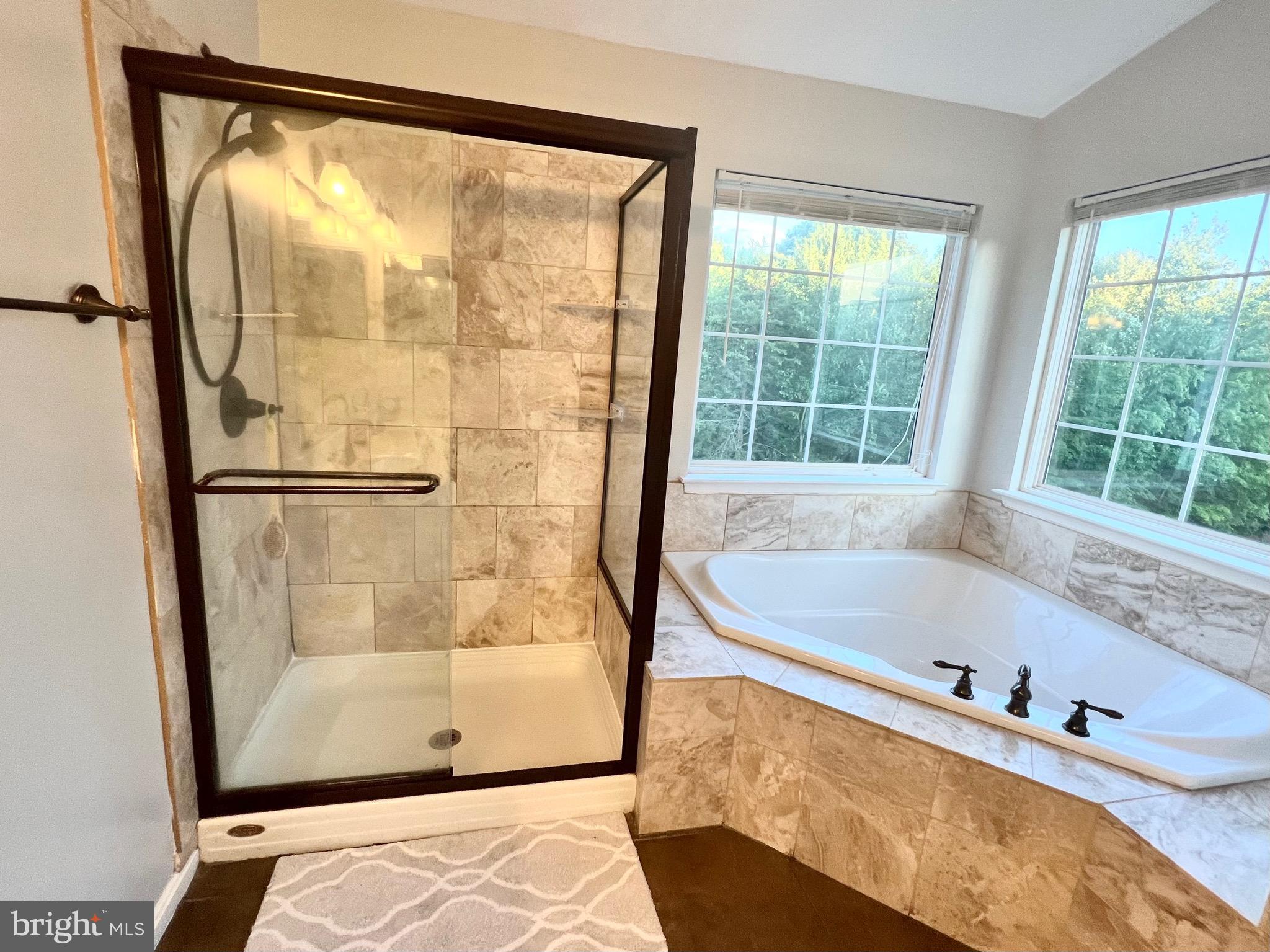 WAYSIDE VILLAGE - Residential