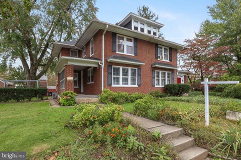 1055 LOUISE AVENUE LANCASTER PA 17601