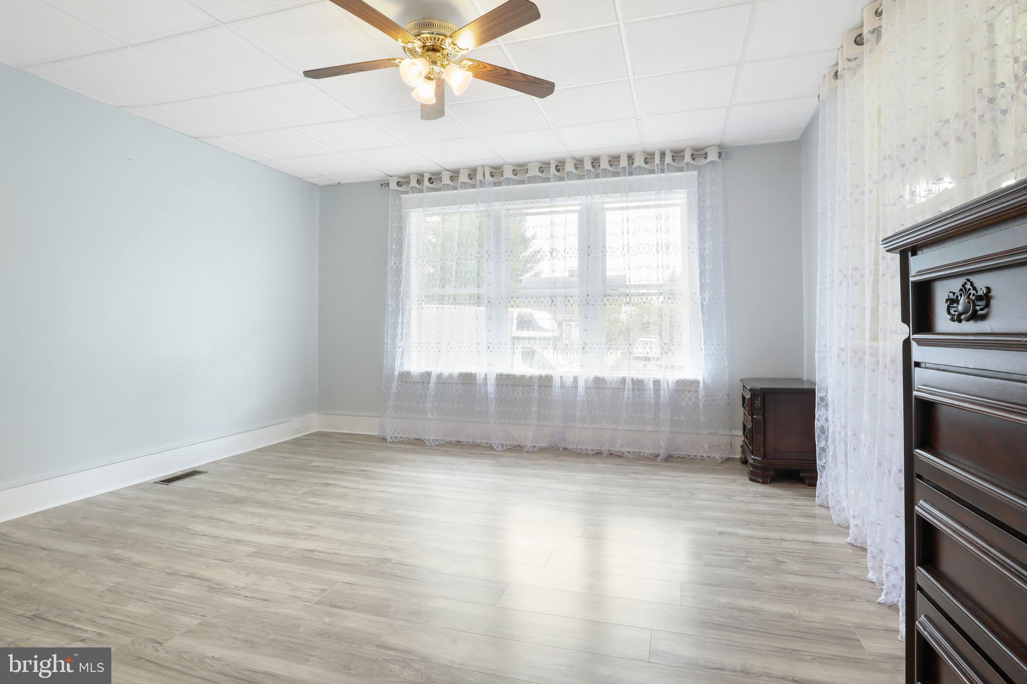 GRANDVIEW HEIGHTS - Residential