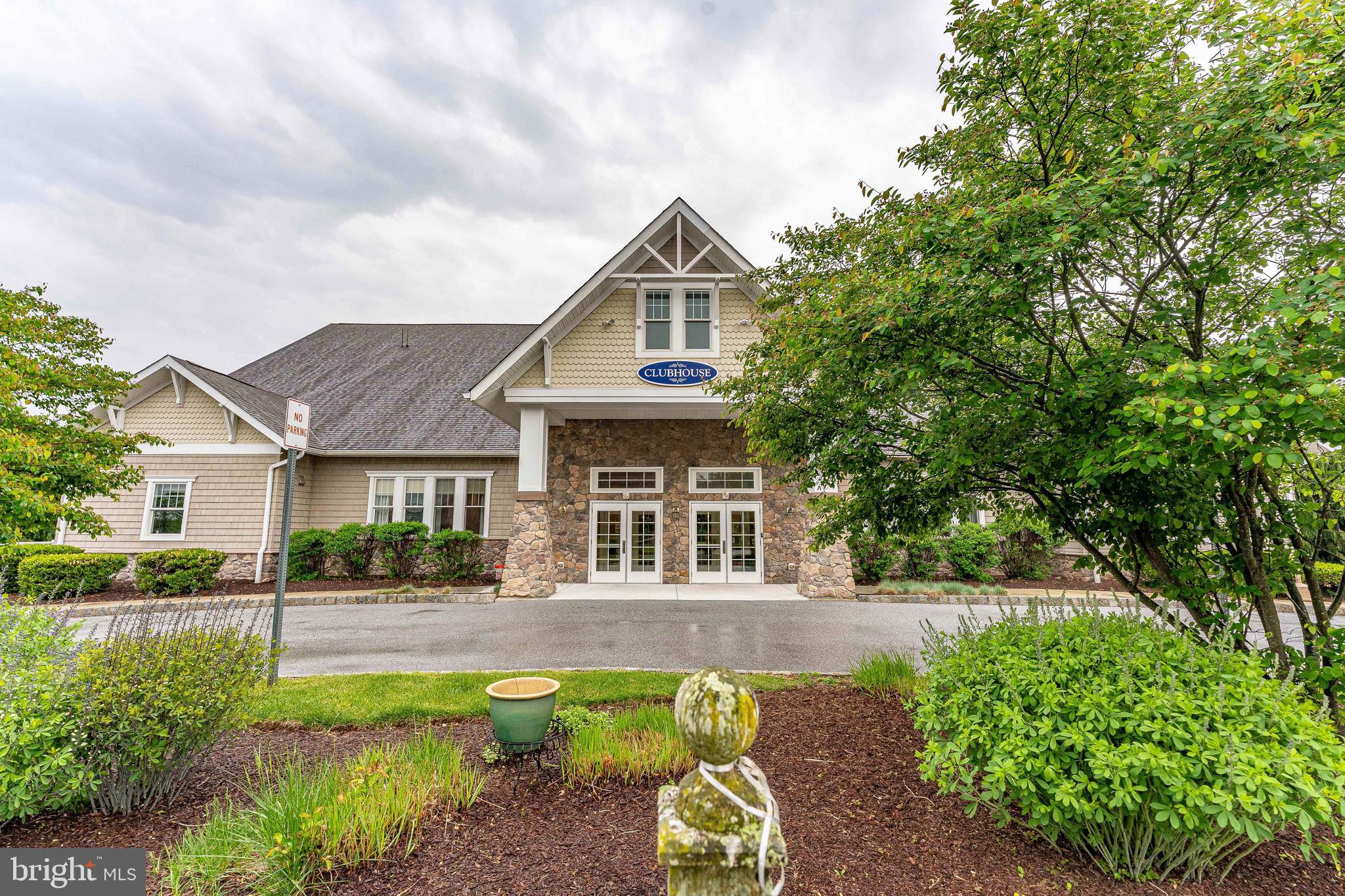 VILLAGES AT HILLVIEW - Residential