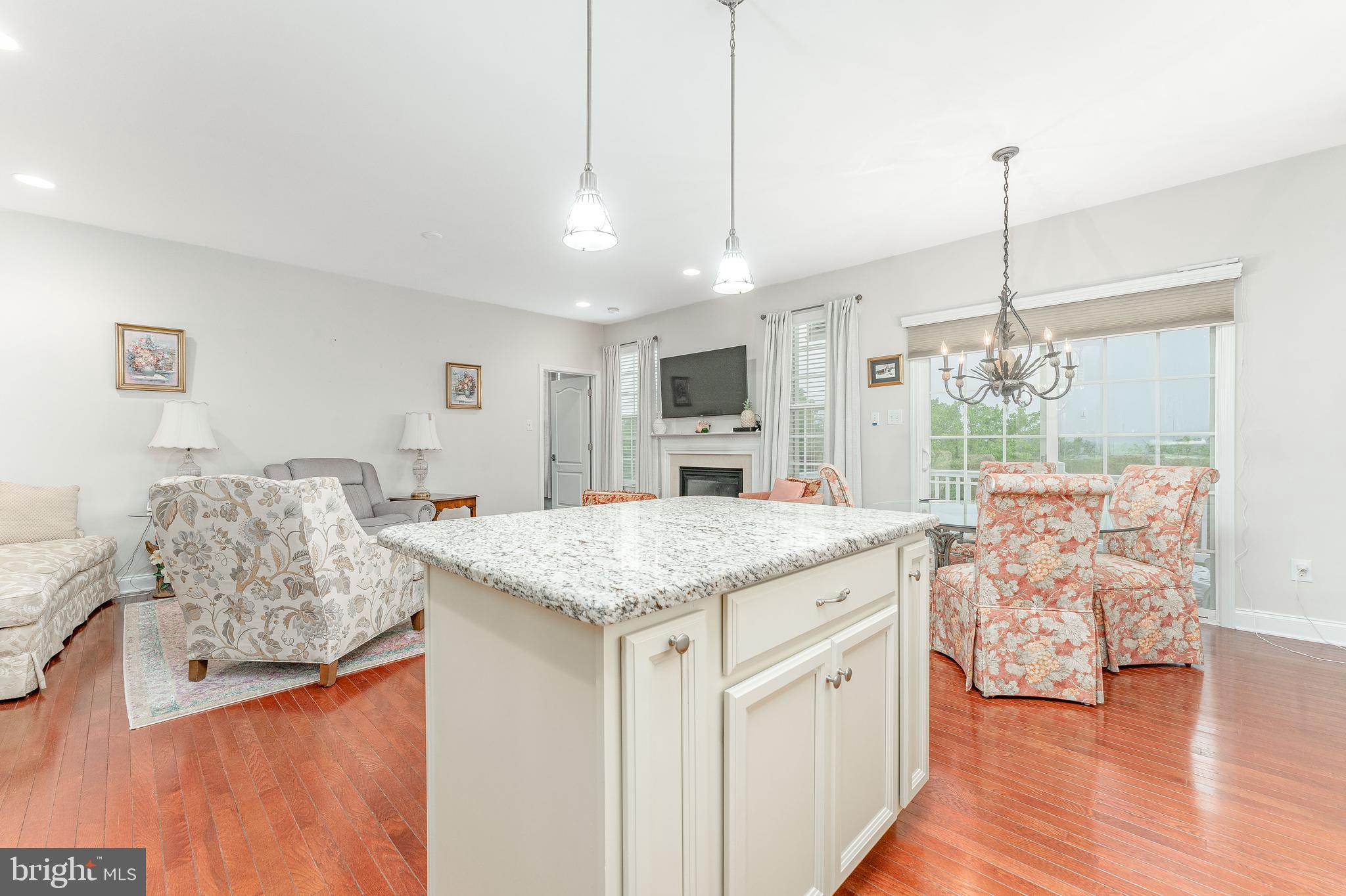 VILLAGES AT HILLVIEW - Residential