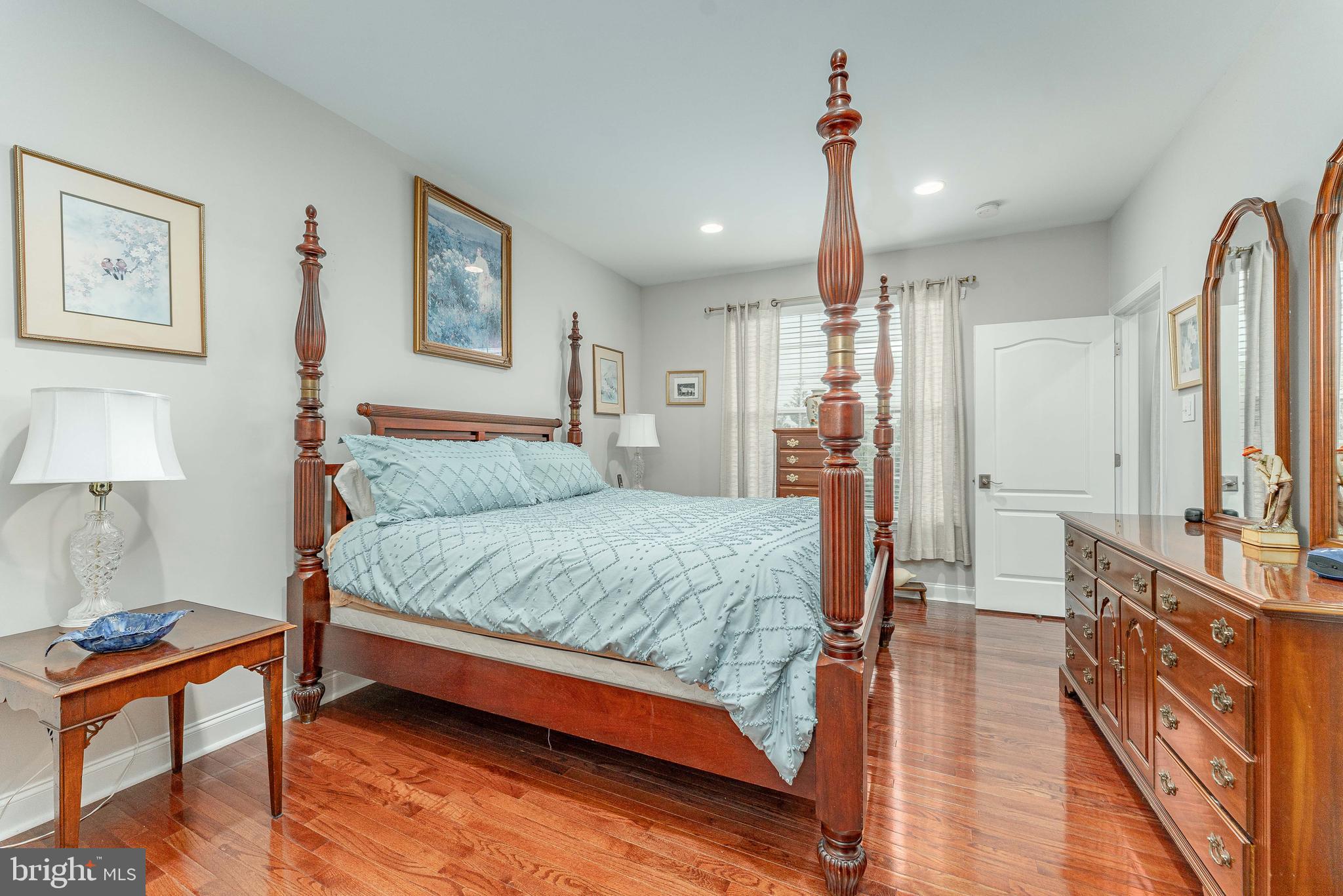 VILLAGES AT HILLVIEW - Residential