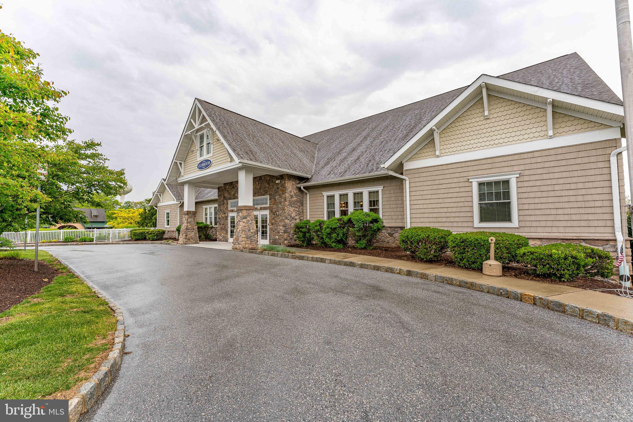VILLAGES AT HILLVIEW - Residential