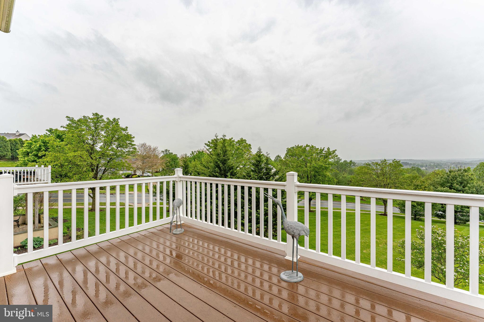 VILLAGES AT HILLVIEW - Residential
