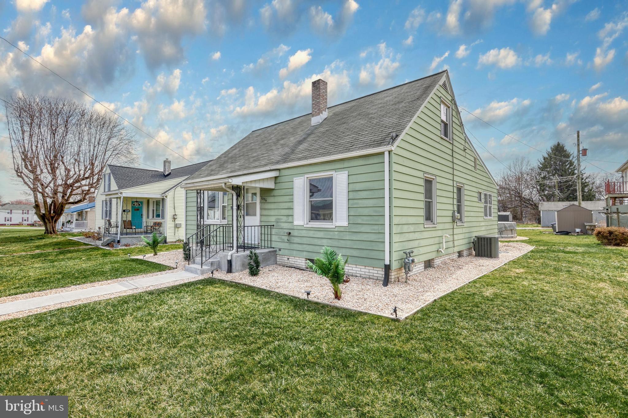 2406 S 4TH STREET
