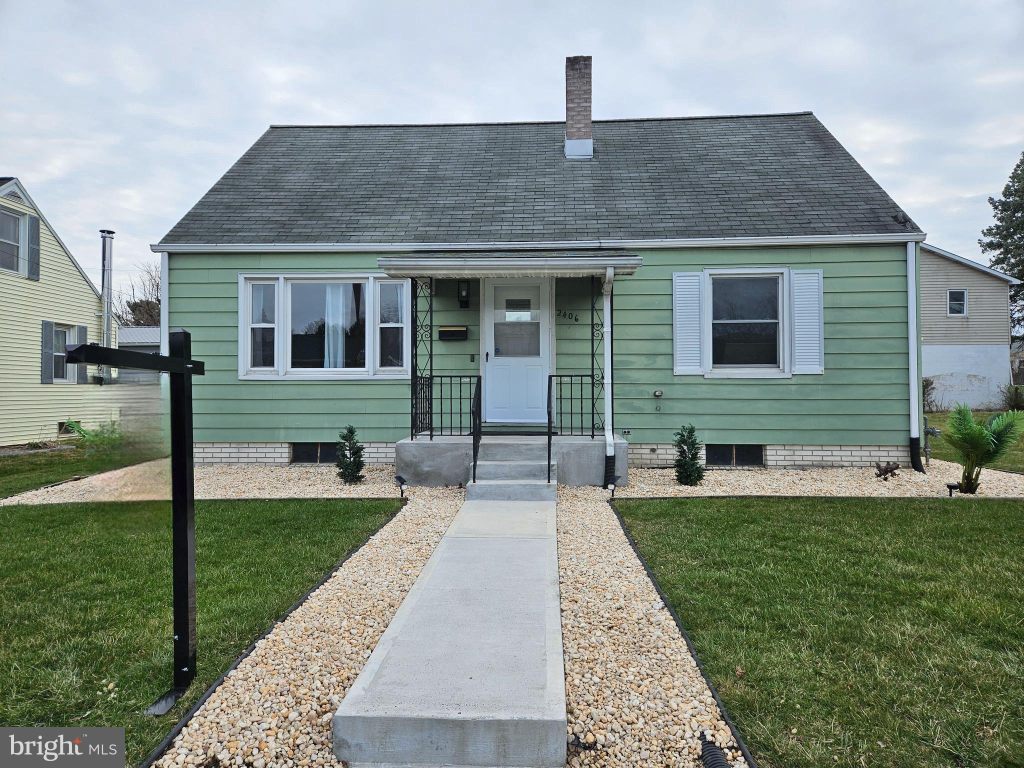 2406 S 4TH STREET