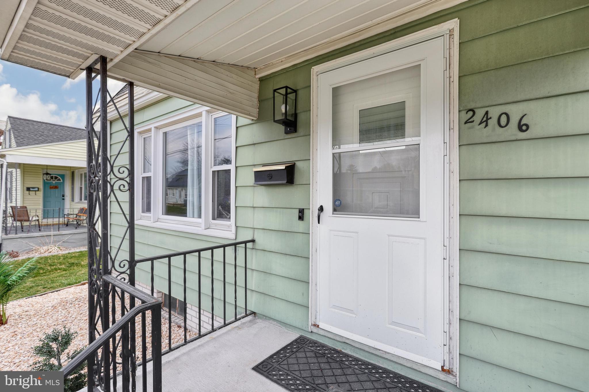 2406 S 4TH STREET