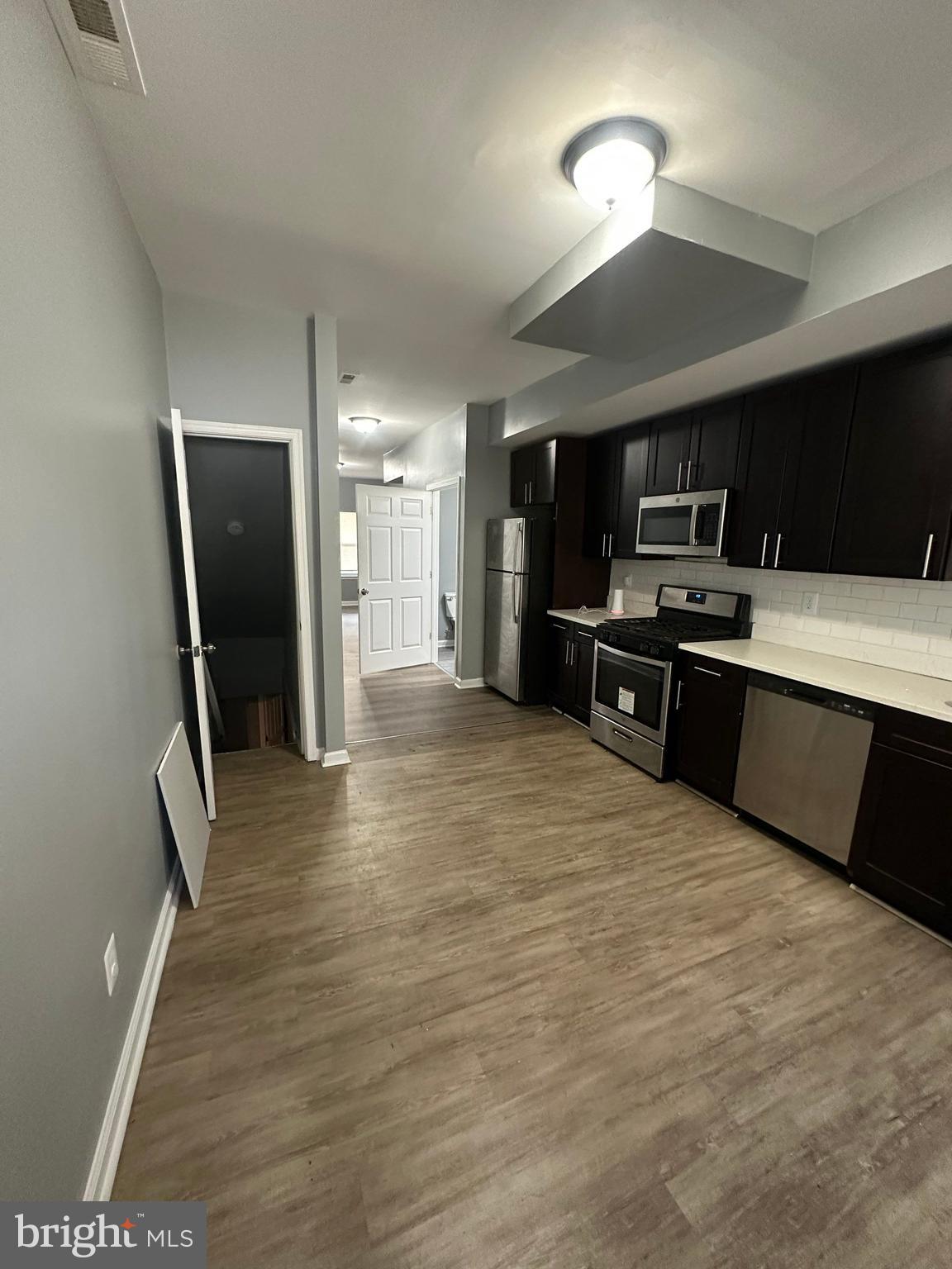 COLDSTREAM HOMESTEAD MONTEBELLO HISTORIC DISTRICT - Residential