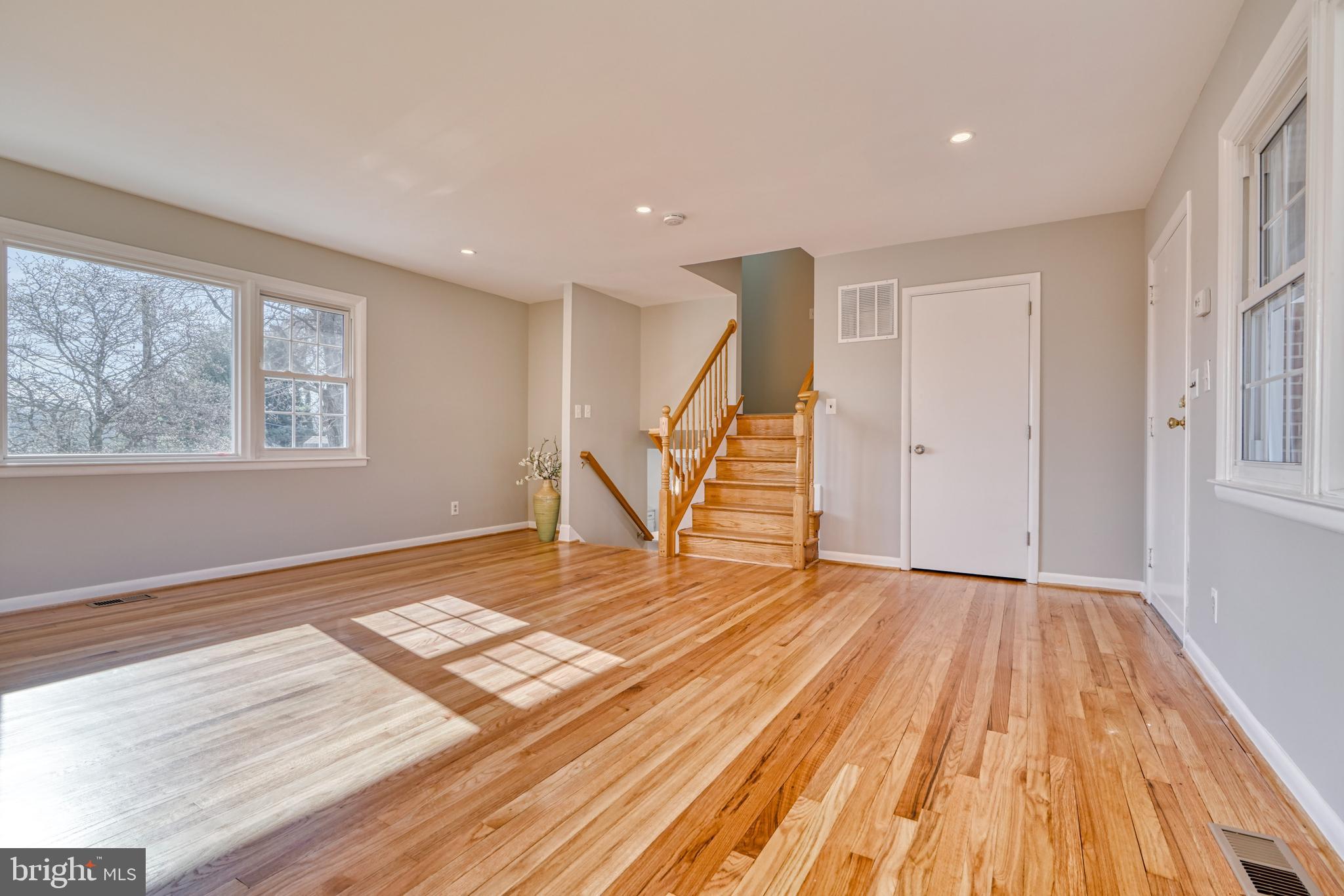 CAMPUS HILLS - Residential