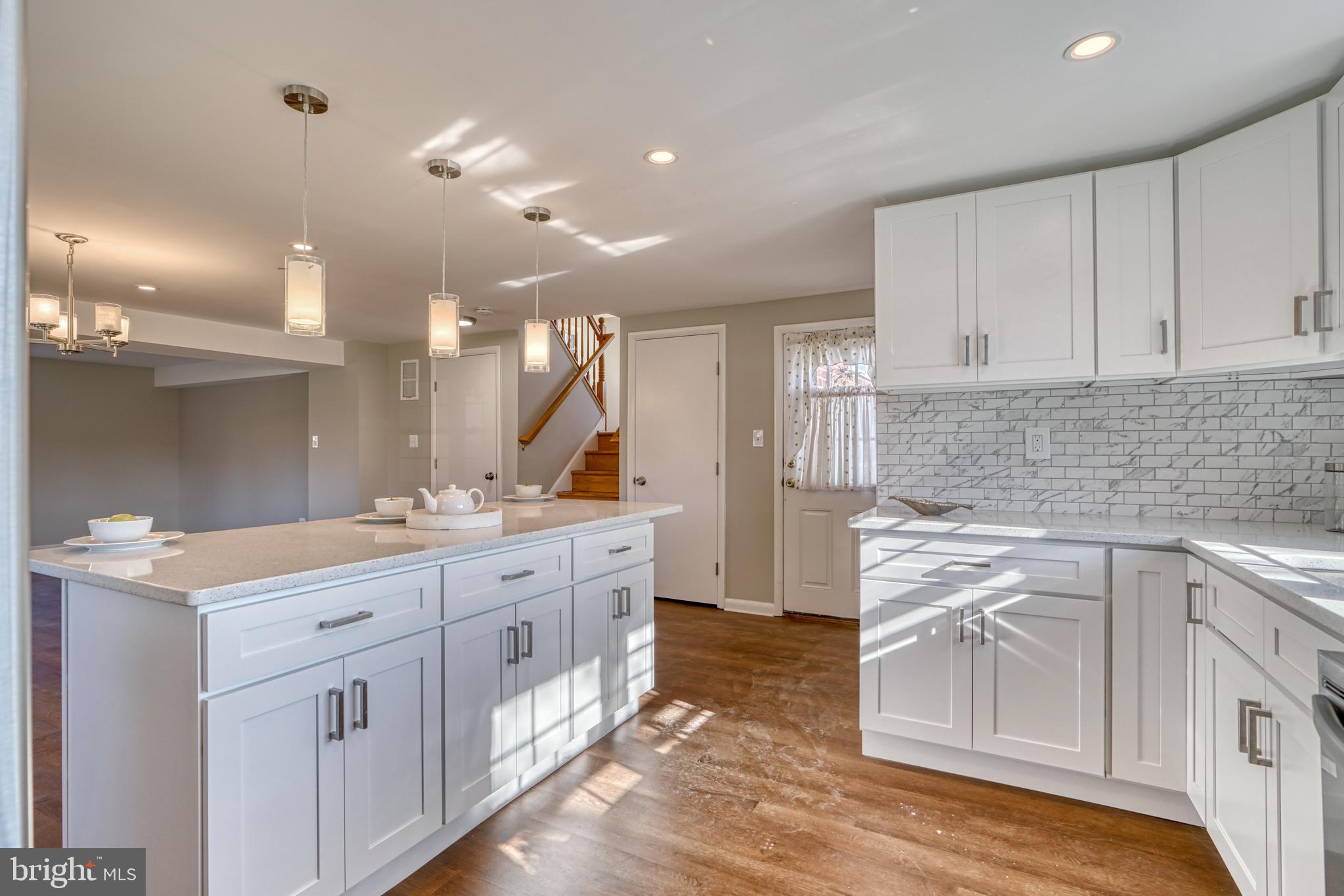 CAMPUS HILLS - Residential