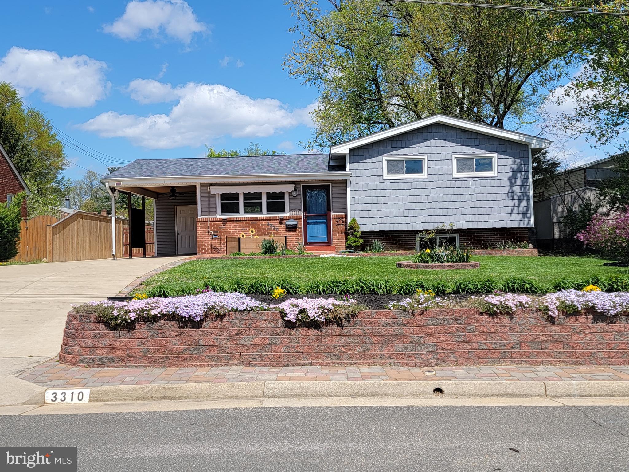 VALLEY VIEW - Residential