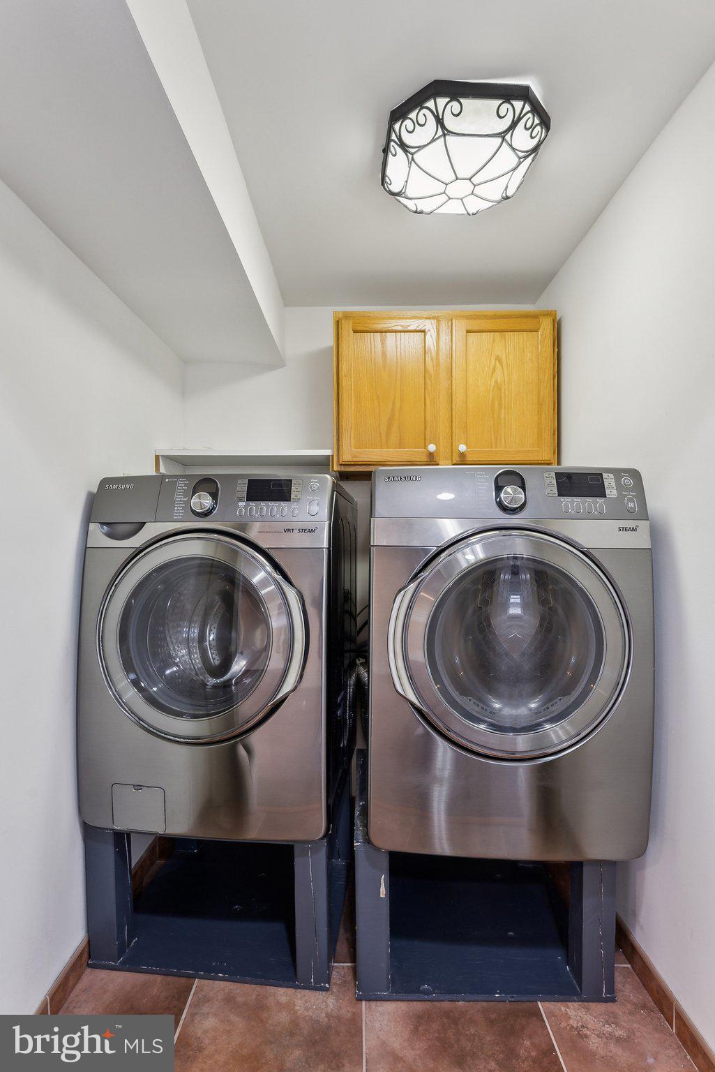 VALLEY VIEW - Residential