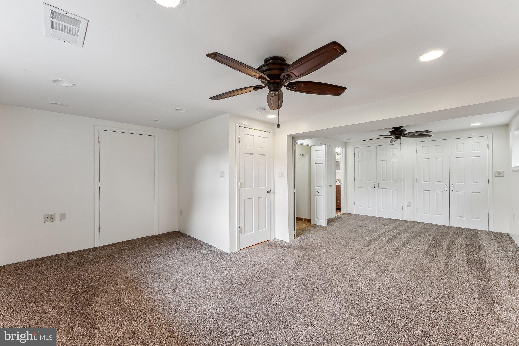 VALLEY VIEW - Residential