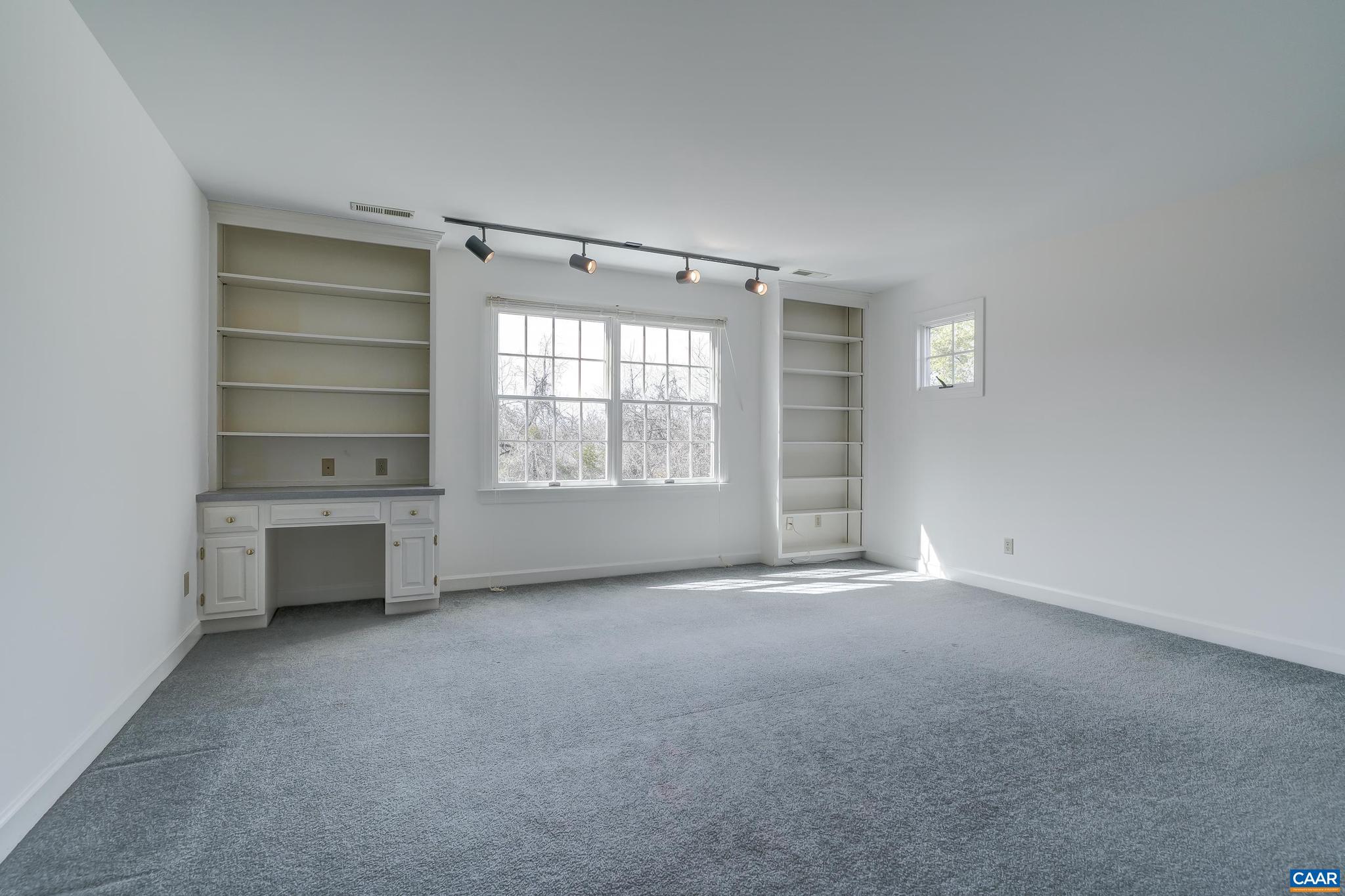 INGLECRESS - Residential