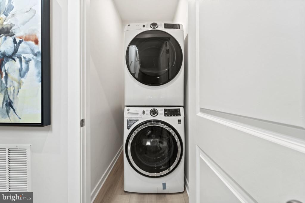 DULLES TECHNOLOGY - Residential