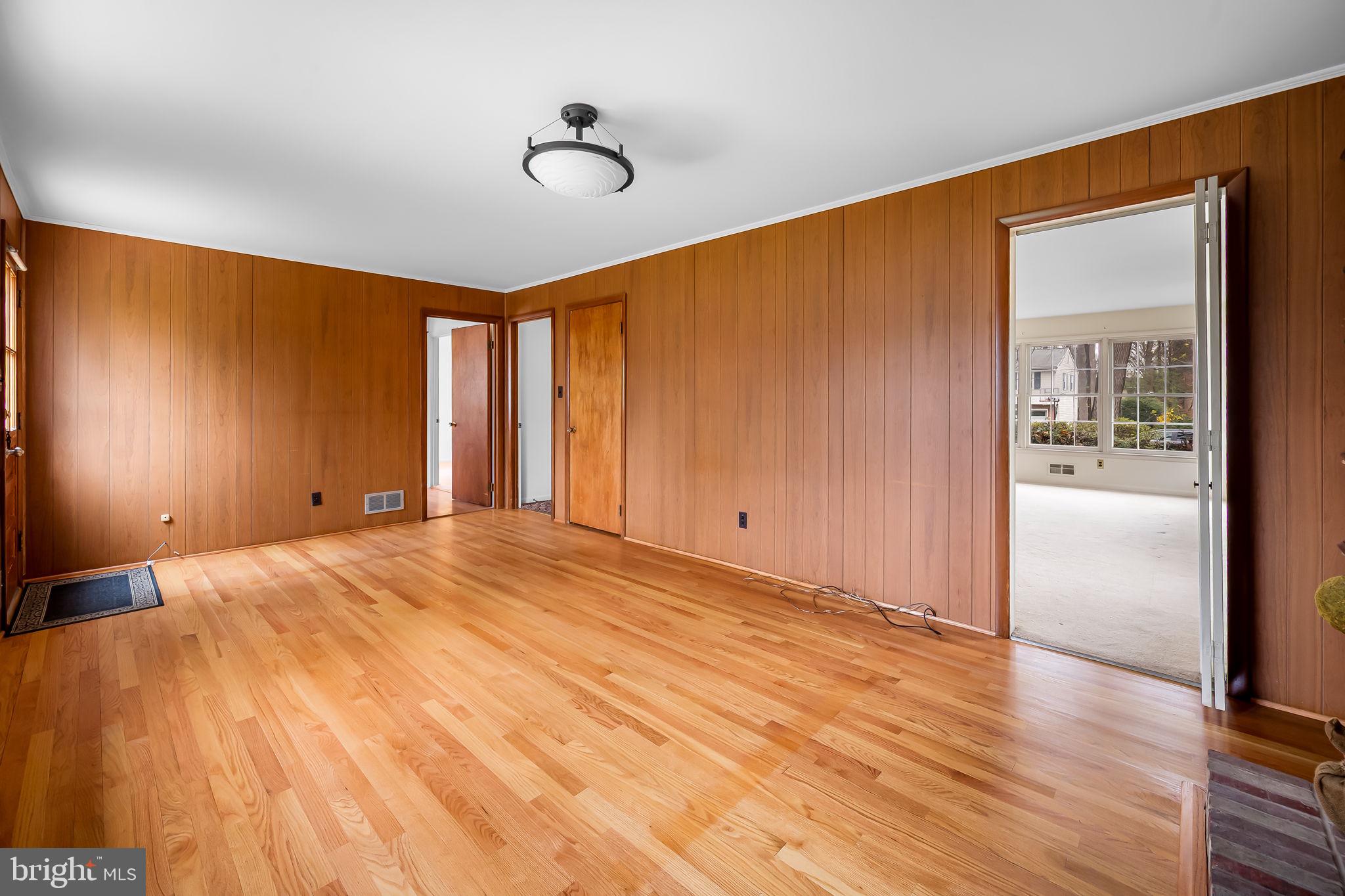 VALLEY WOOD - Residential