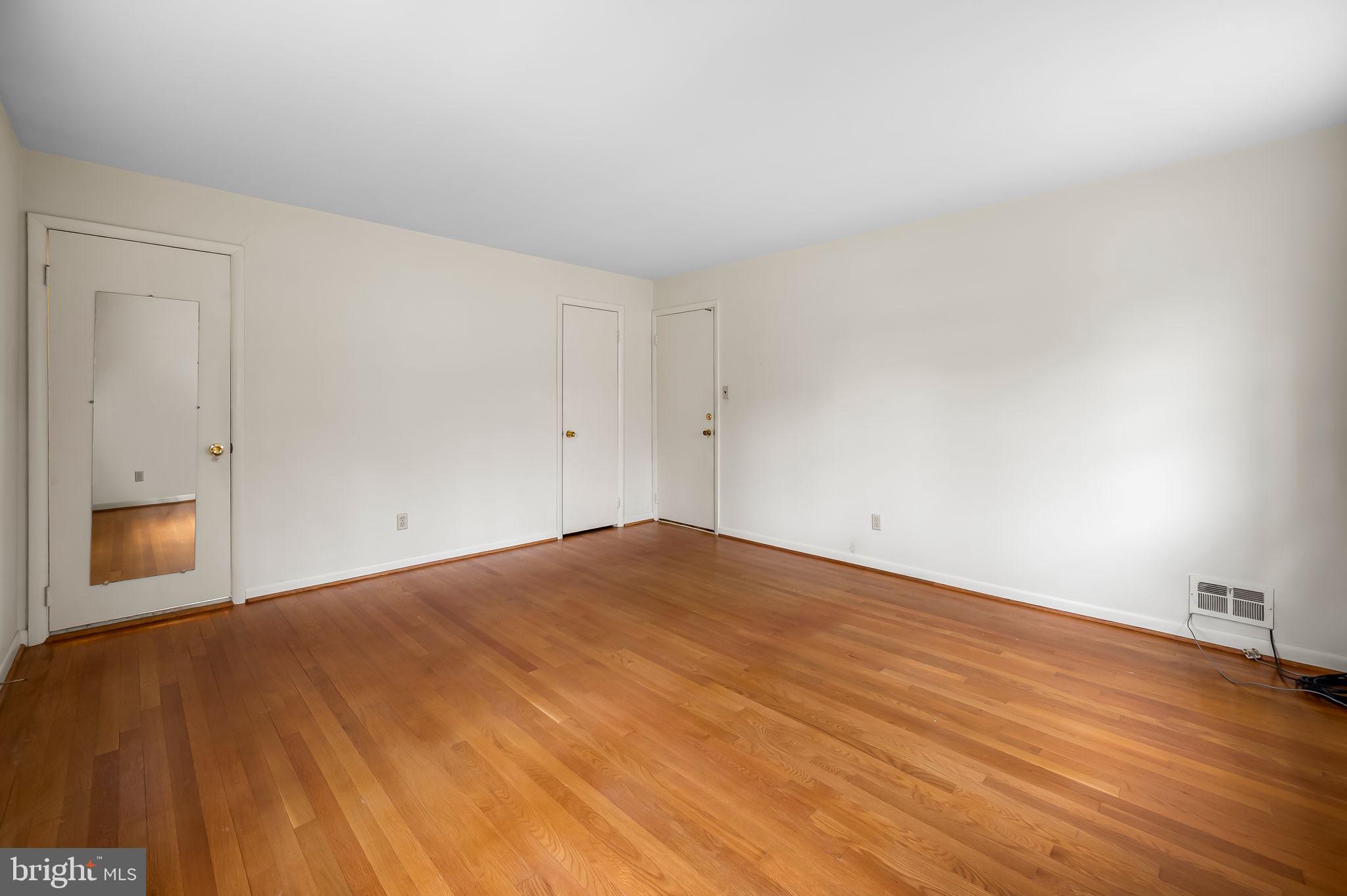 VALLEY WOOD - Residential