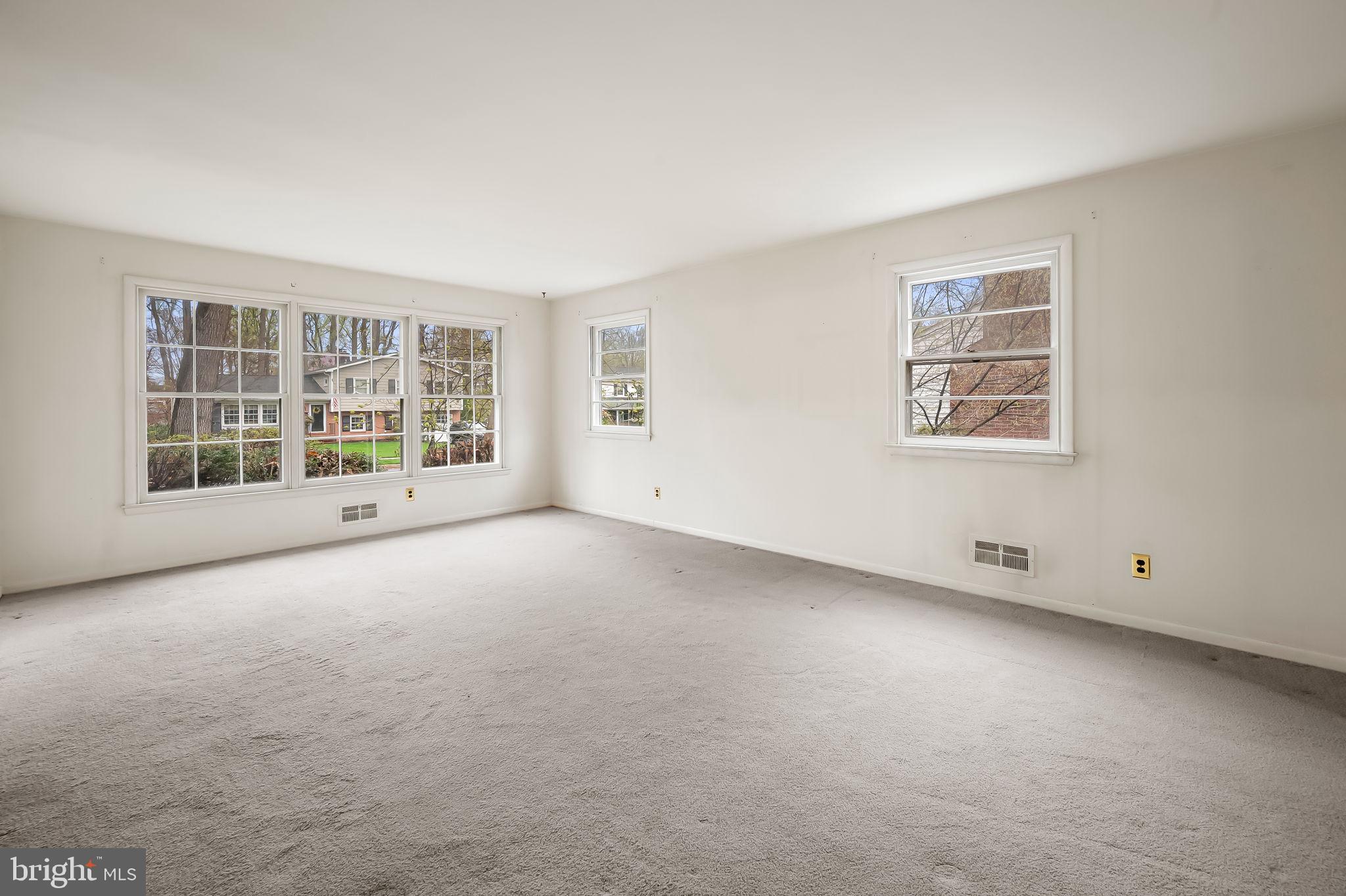 VALLEY WOOD - Residential