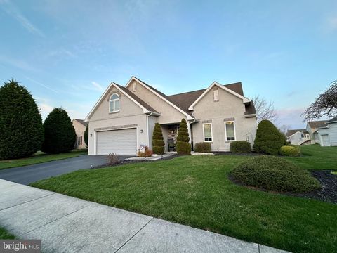 Photo of 821 Cambridge Drive, Manheim, PA 17545 (MLS # PALA2048298)