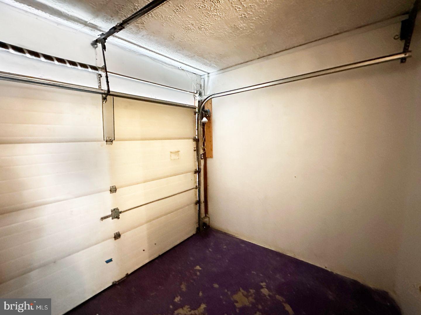 WOODSIDE SQUARE - Residential