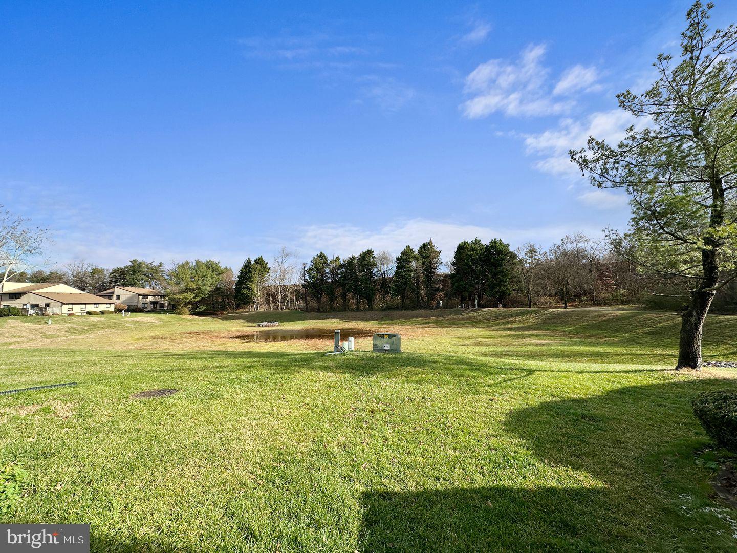 WOODSIDE SQUARE - Residential