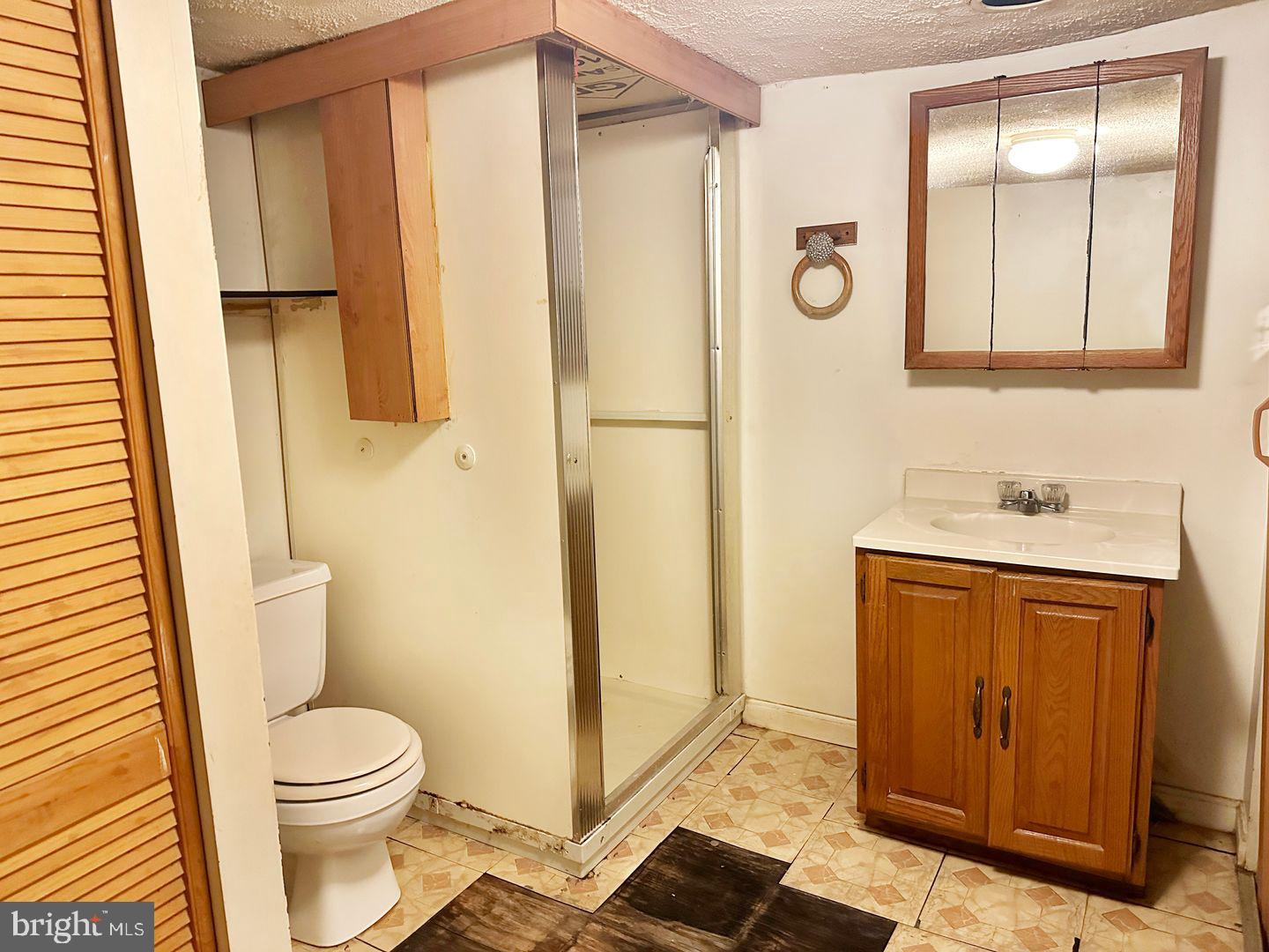 WOODSIDE SQUARE - Residential