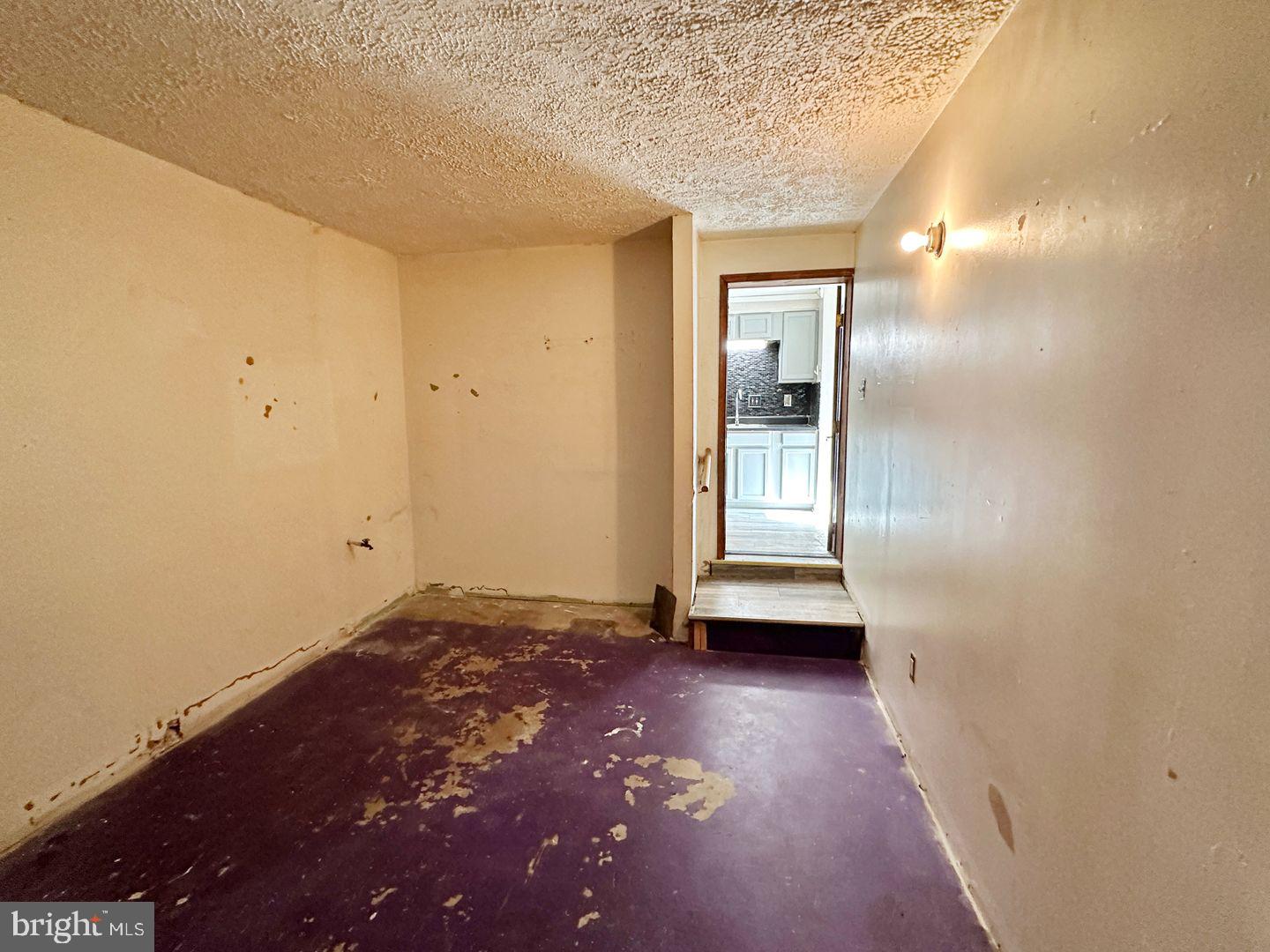 WOODSIDE SQUARE - Residential