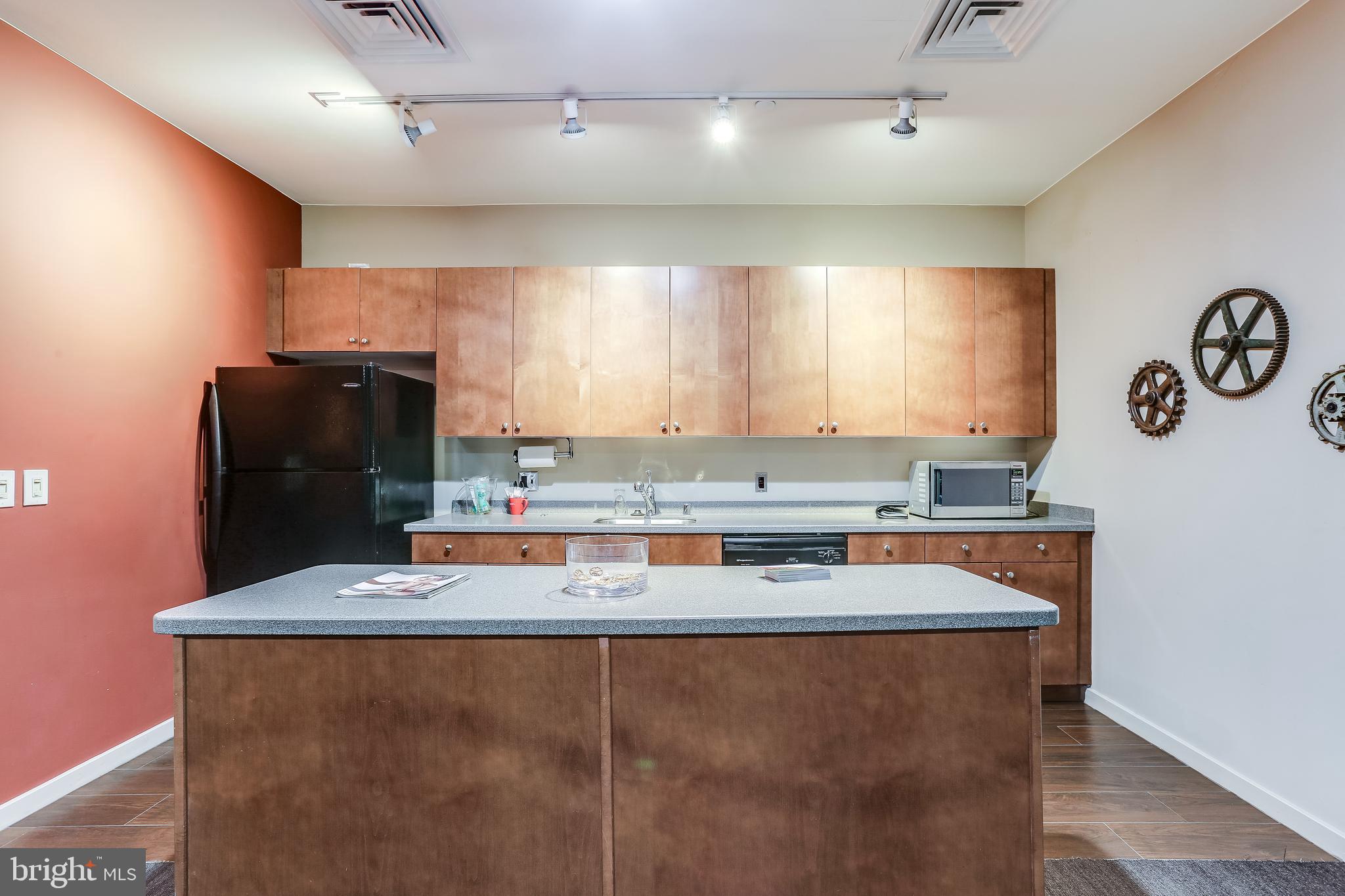 CLIPPER MILL - Residential Lease