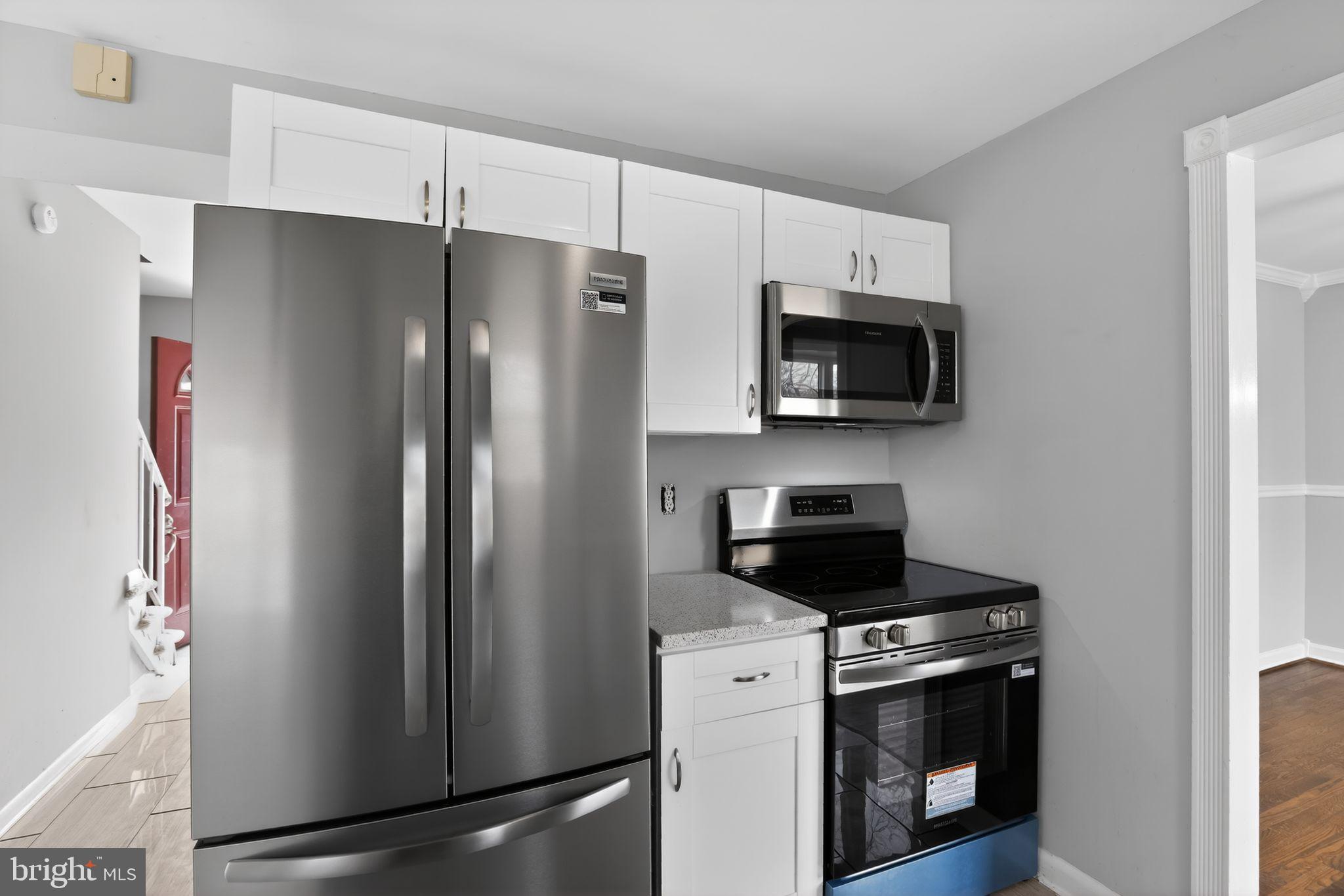 SANDY SPRING ESTATES - Residential